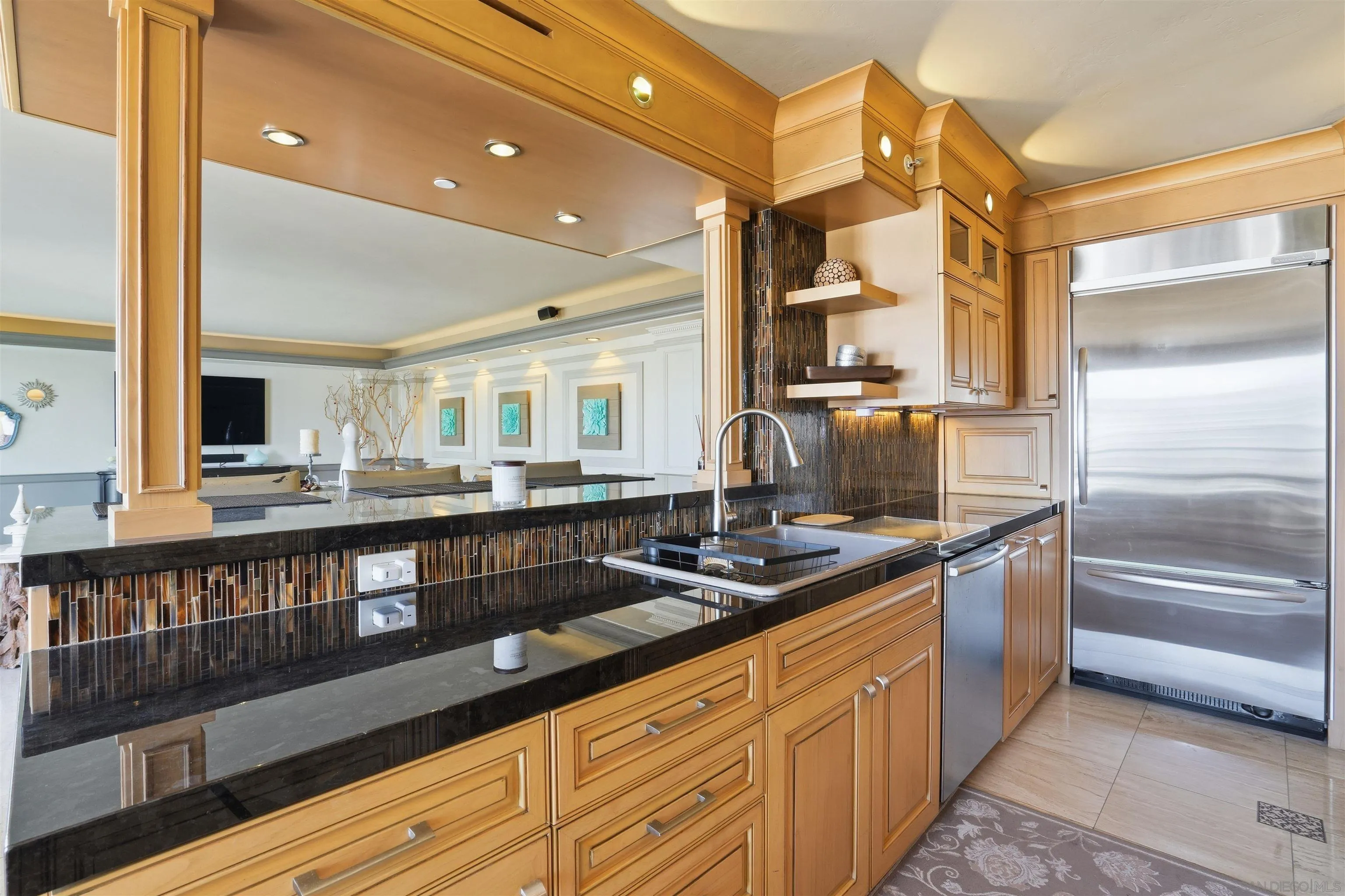 https://cdn.realtyfeed.com/cdn/127/260021253/60b7ab660ca2b605e32d9c6f6391d264.webp