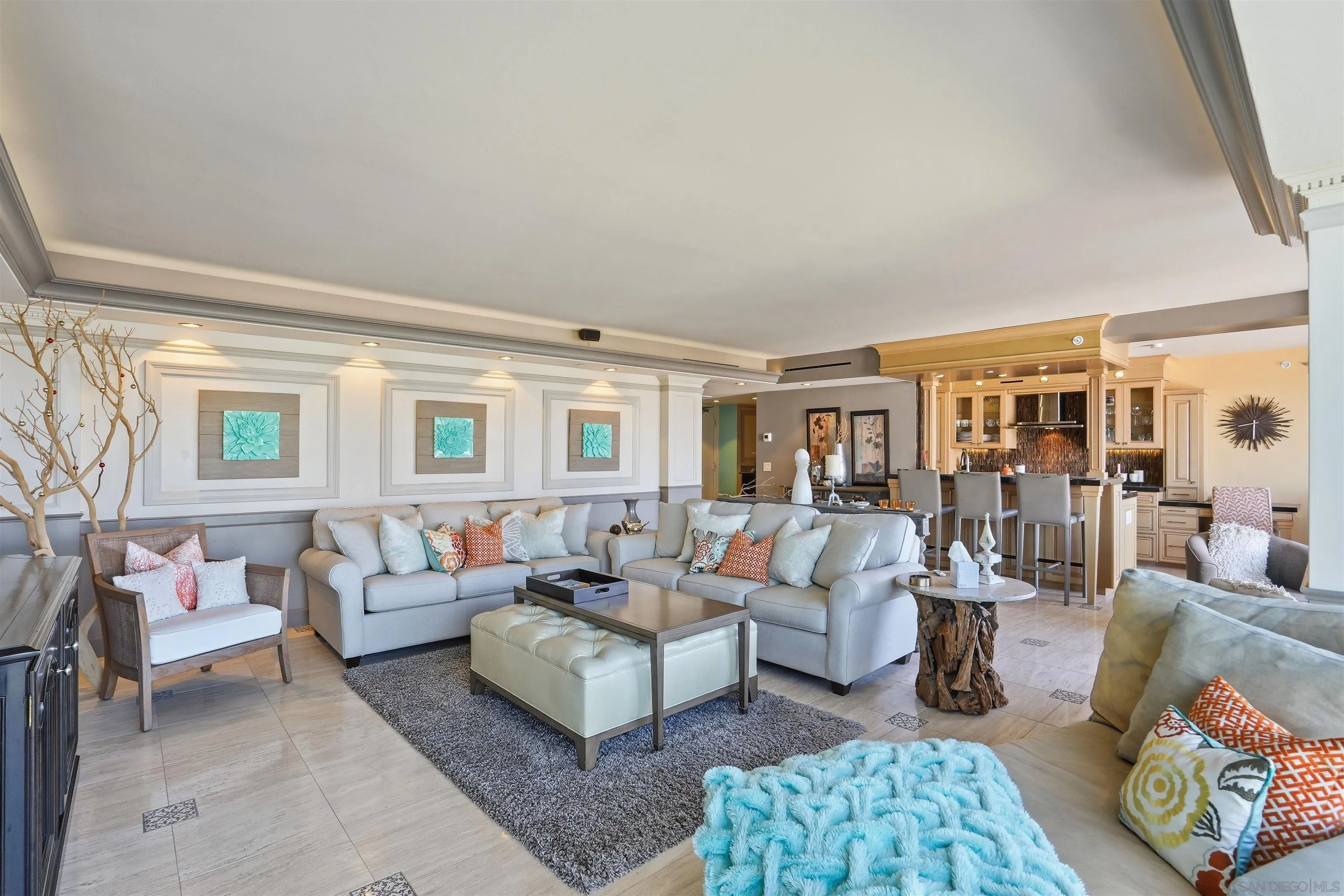 https://cdn.realtyfeed.com/cdn/127/260021253/9aae2f8b1623d2485a1cbbc1b0bc642e.webp