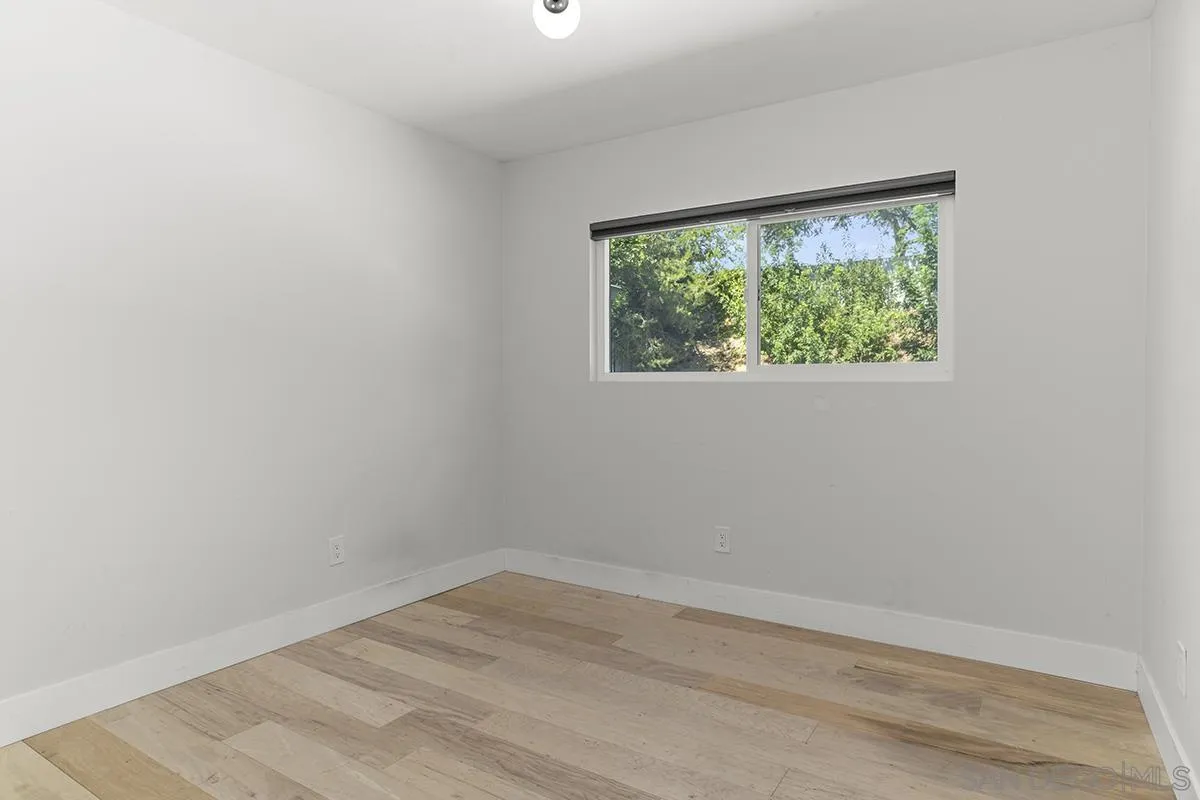 https://cdn.realtyfeed.com/cdn/127/260021254/0839726e566034a3895133f12e752e17.webp