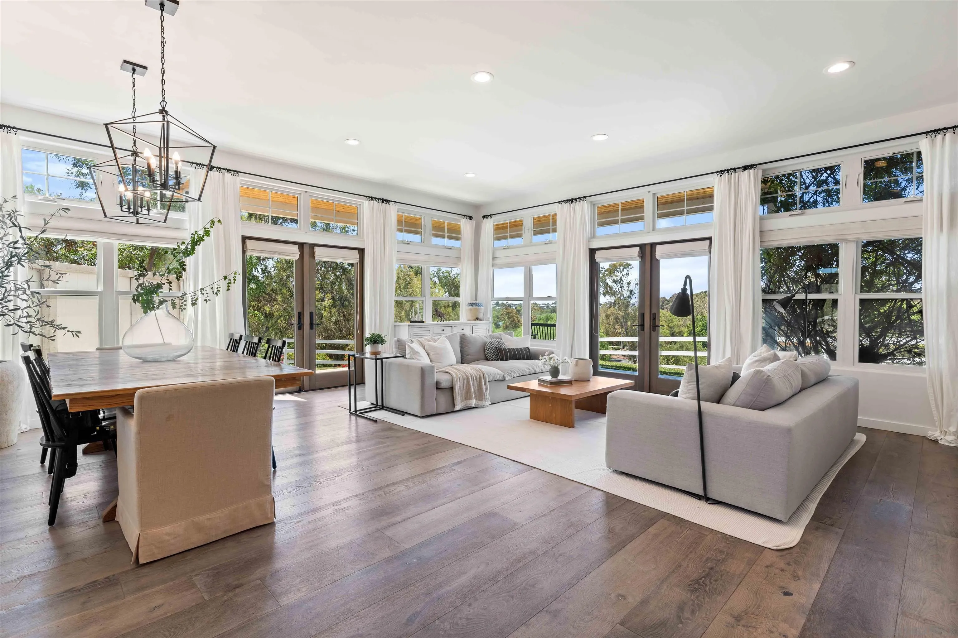 https://cdn.realtyfeed.com/cdn/127/260021256/49c07e548863a0a025e8e2921e787f4d.webp