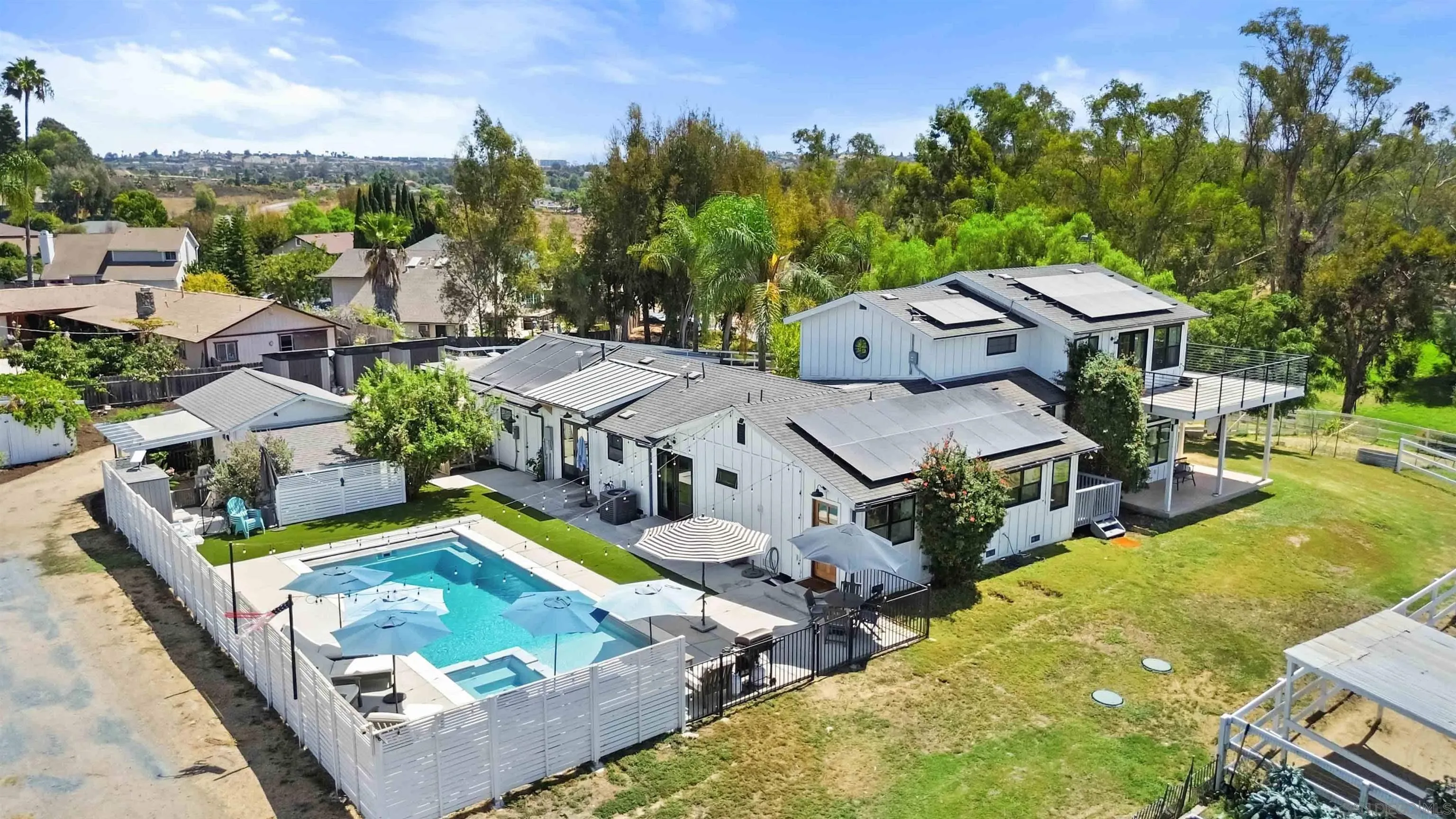https://cdn.realtyfeed.com/cdn/127/260021256/7a968d026e3eaa1c3454582e8cb42090.webp