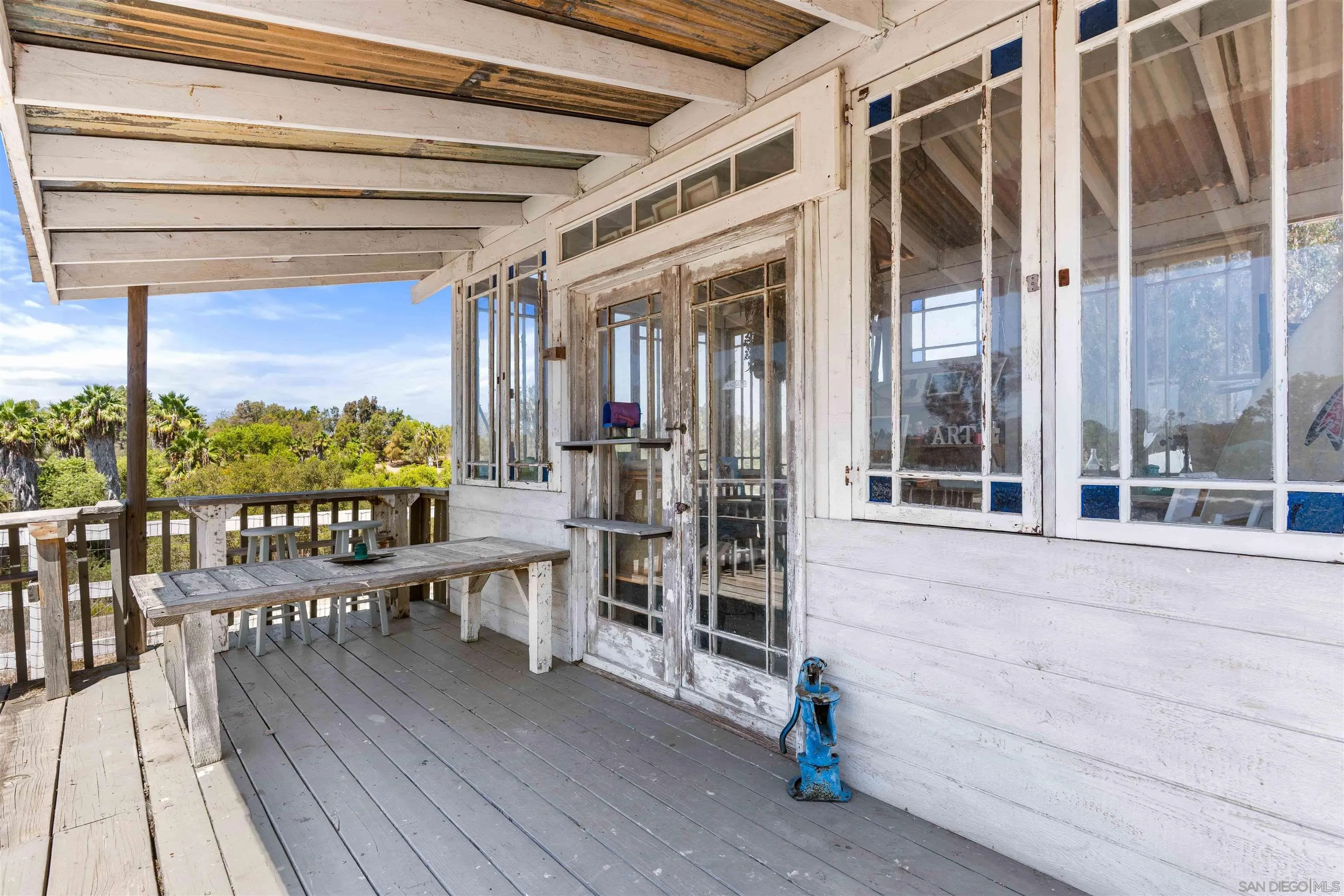 https://cdn.realtyfeed.com/cdn/127/260021256/ec768b8602f14e06814053698a4e0c27.webp