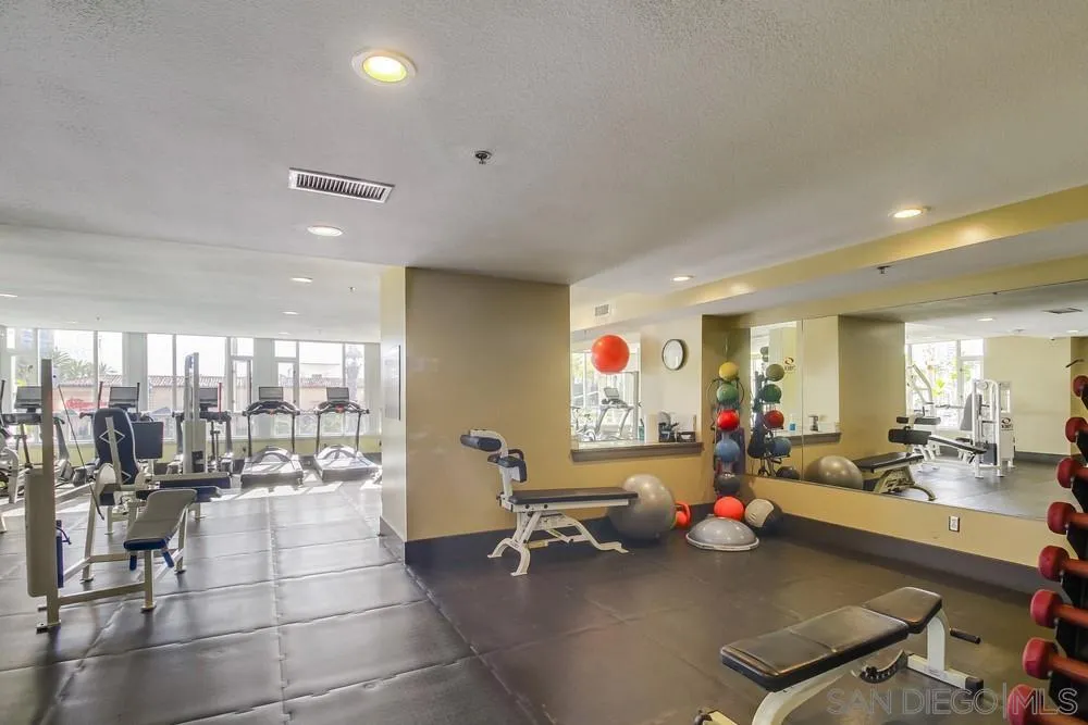 https://cdn.realtyfeed.com/cdn/127/260021258/572884b38e6a0d51557f6b92c9d98305.webp