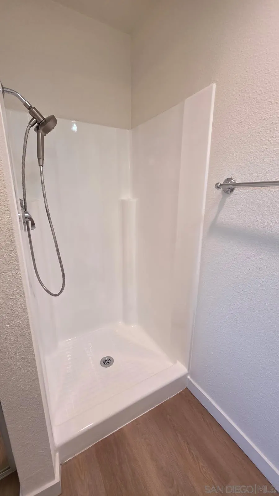 https://cdn.realtyfeed.com/cdn/127/260021259/d8fdd1688d1f9c5c59862b6e49e9dfb4.webp