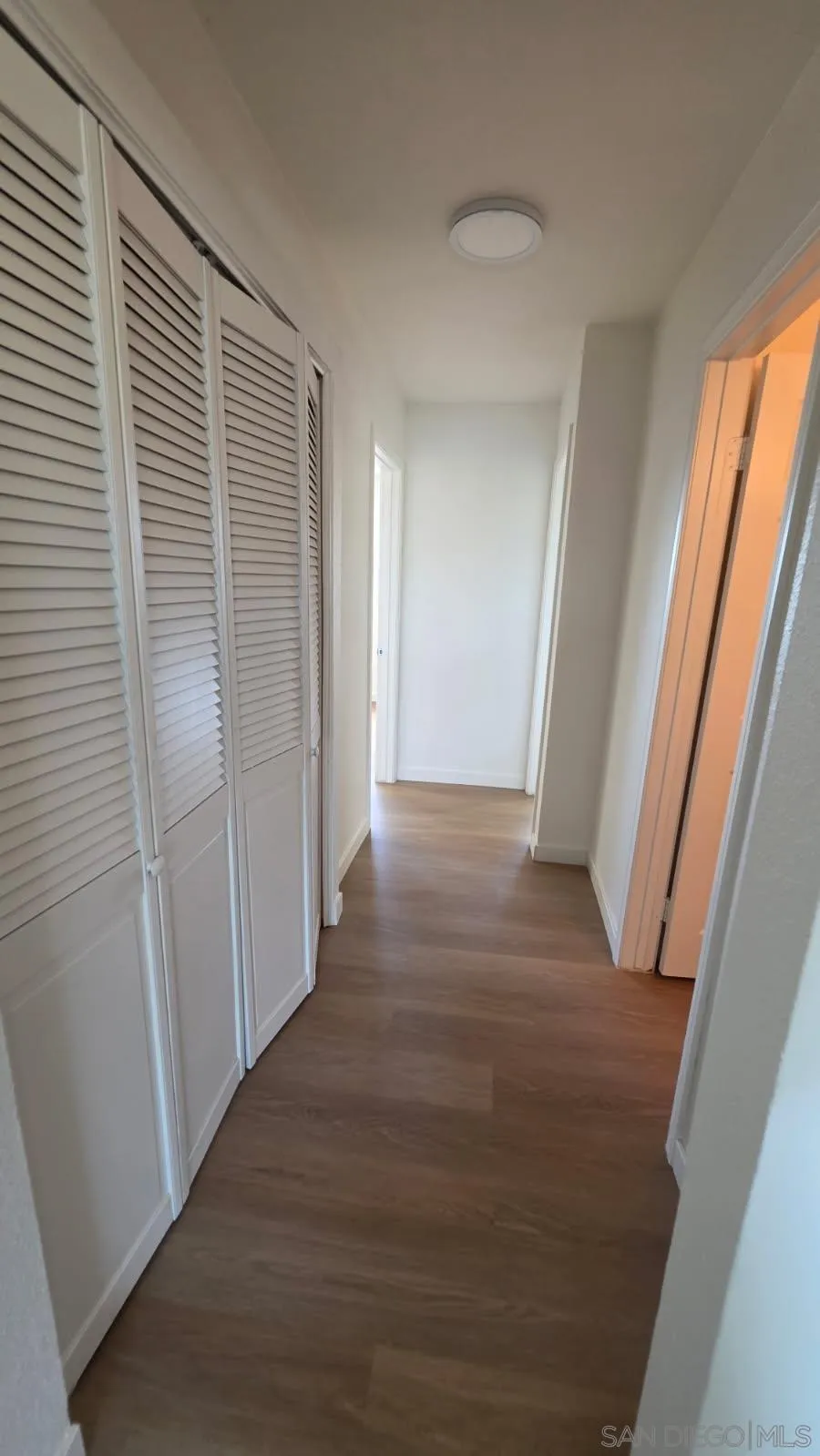 https://cdn.realtyfeed.com/cdn/127/260021259/fcfeb78a618a129c491baa4931412b51.webp
