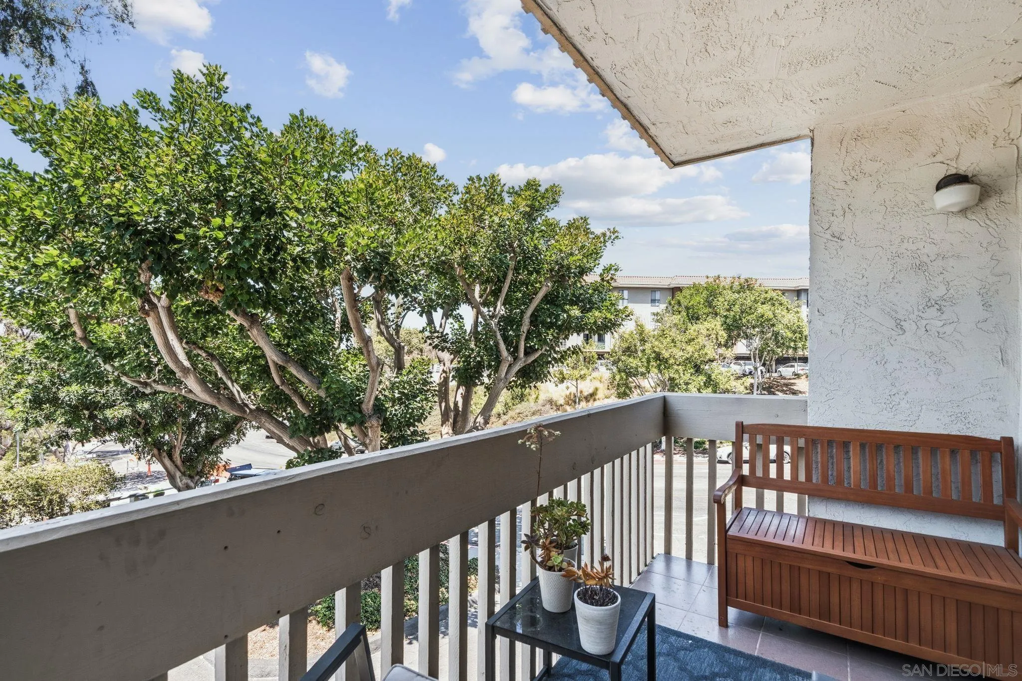 https://cdn.realtyfeed.com/cdn/127/260021261/ed07070a84ae73d4c0c6fb489b7405c6.webp