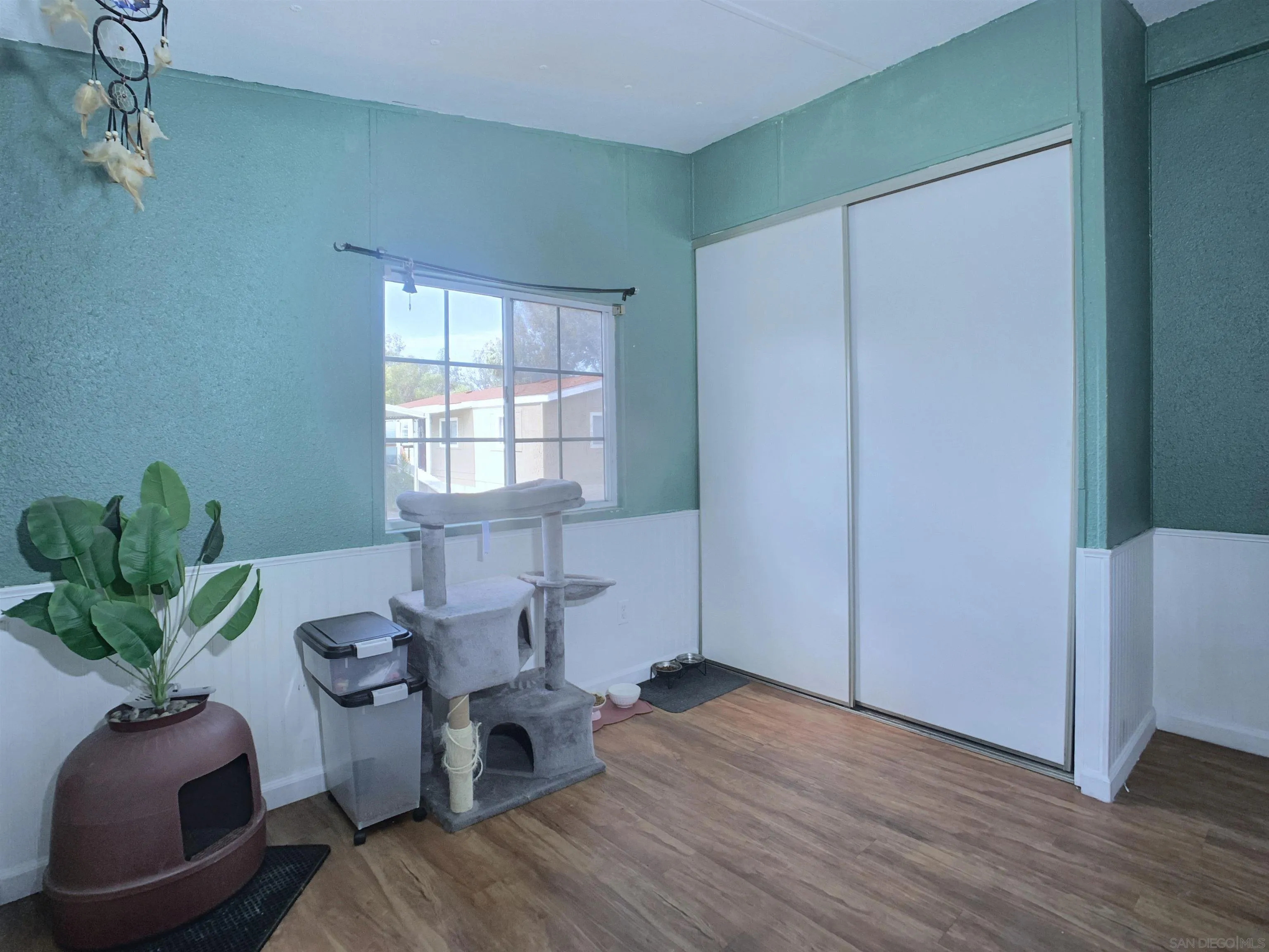 https://cdn.realtyfeed.com/cdn/127/260021263/ba3524f39b63afa553efcdc9dadf246c.webp