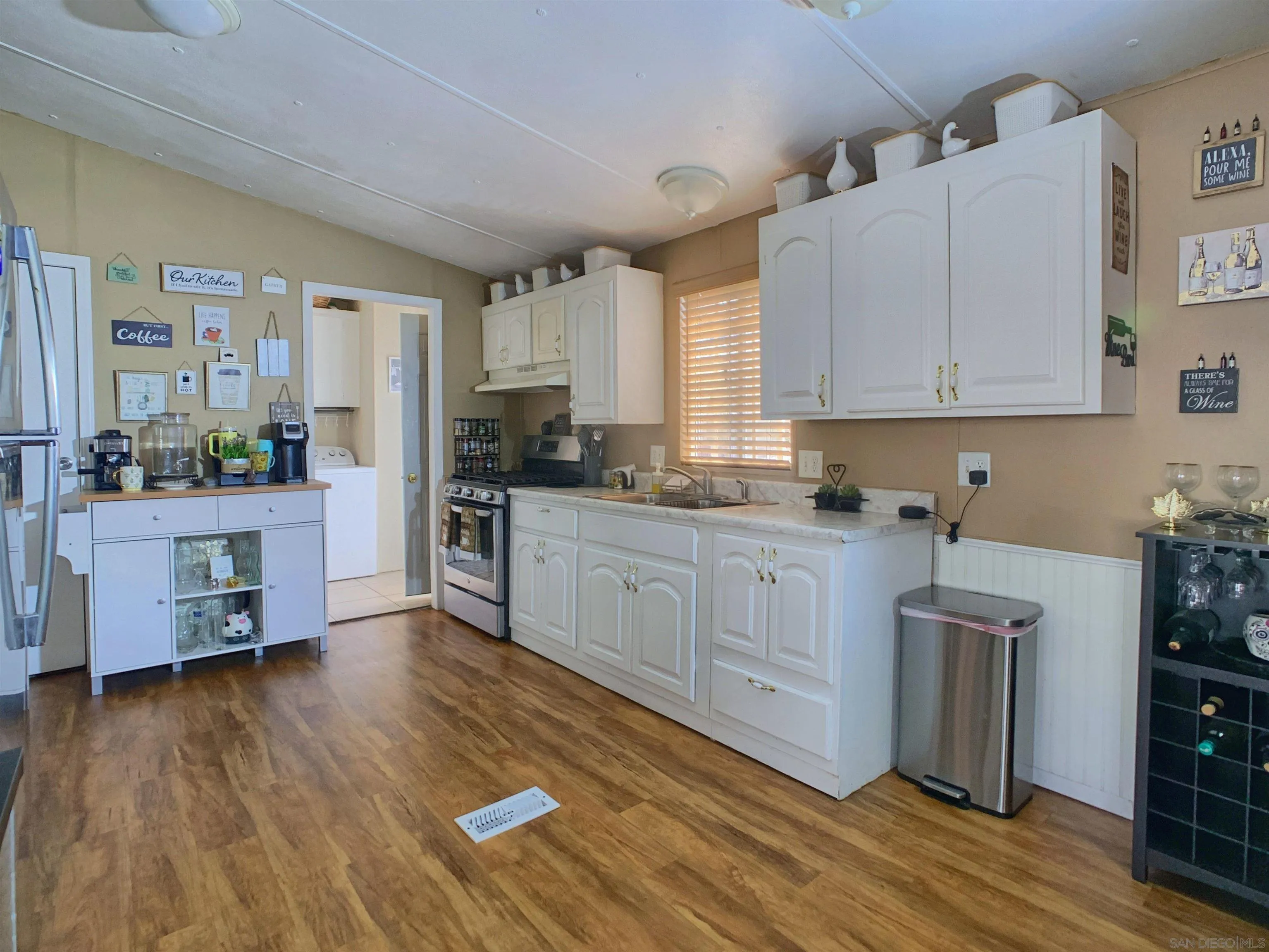 https://cdn.realtyfeed.com/cdn/127/260021263/ee1daea64680c9cfc606cc7585ae4038.webp