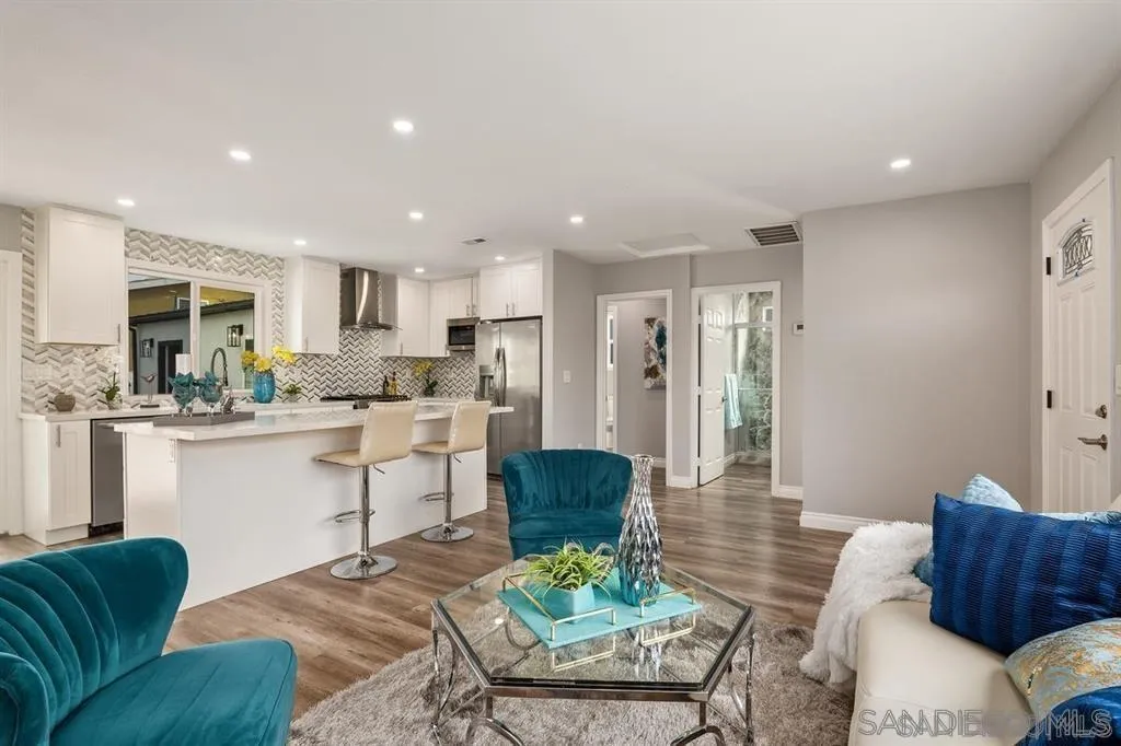 1333 Nashville St, San Diego, CA 92110 - Photo 3 of 26, San Diego, CA