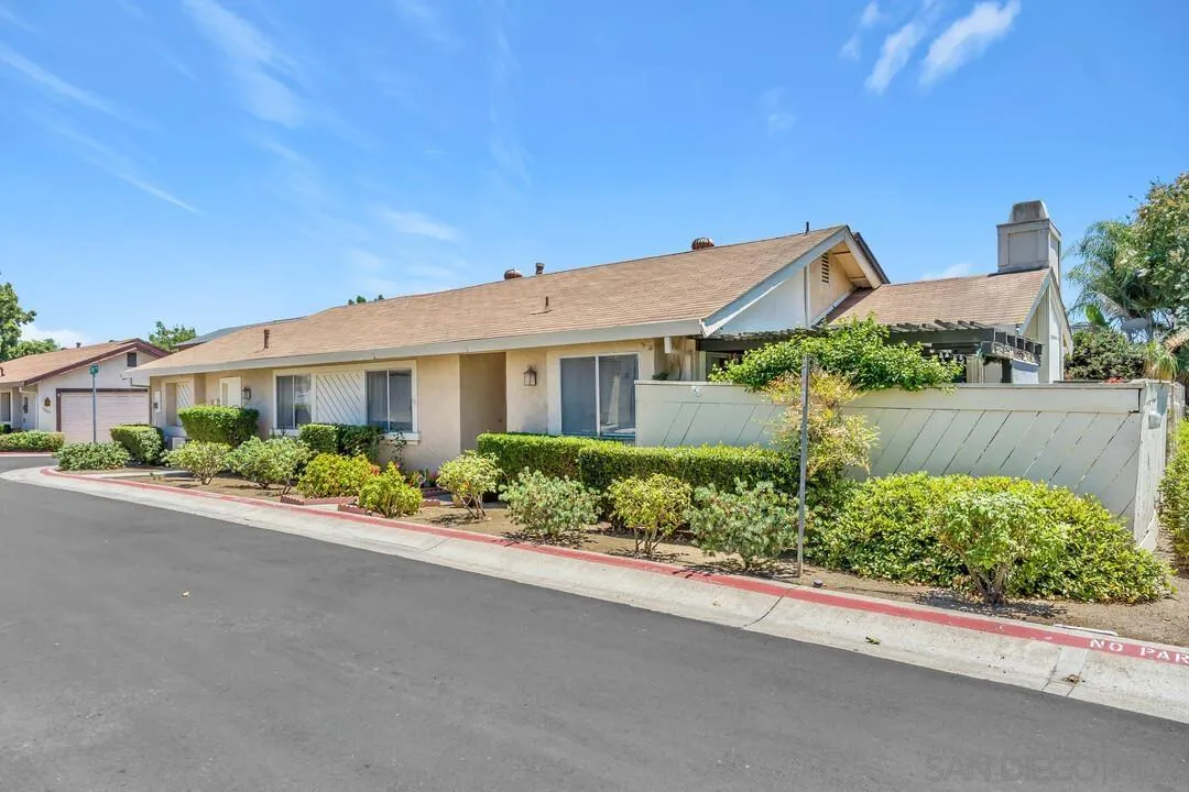 9528 Eve, Santee, CA 92071 - Photo 3 of 37, Santee, CA
