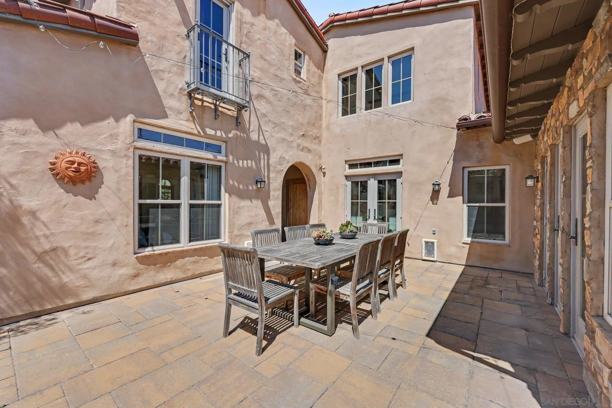 https://cdn.realtyfeed.com/cdn/127/260021273/0b9704f7b7d7043595c57c1351fe3a76.webp