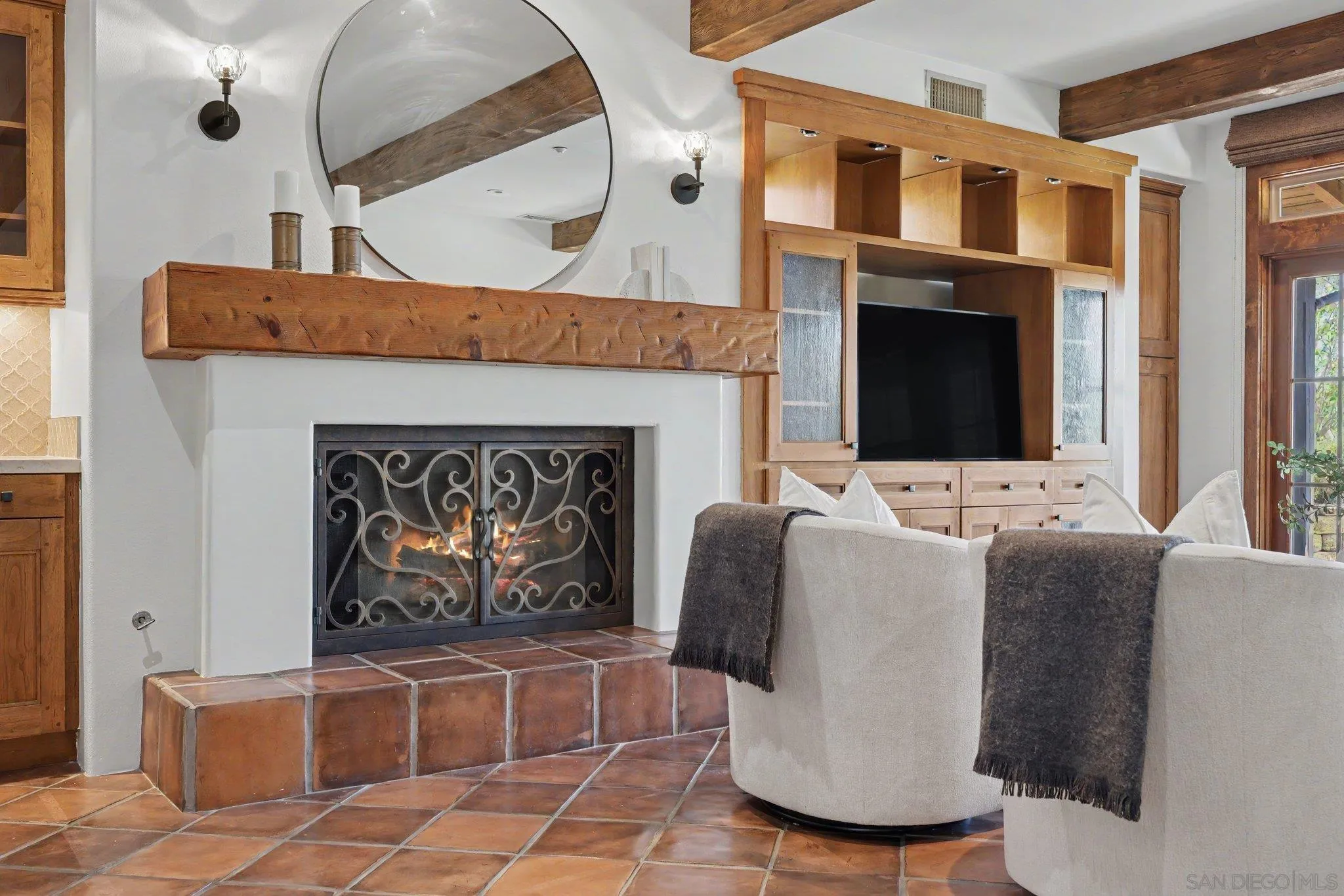 https://cdn.realtyfeed.com/cdn/127/260021273/63d343d465824f7ef4c6977bc1534246.webp