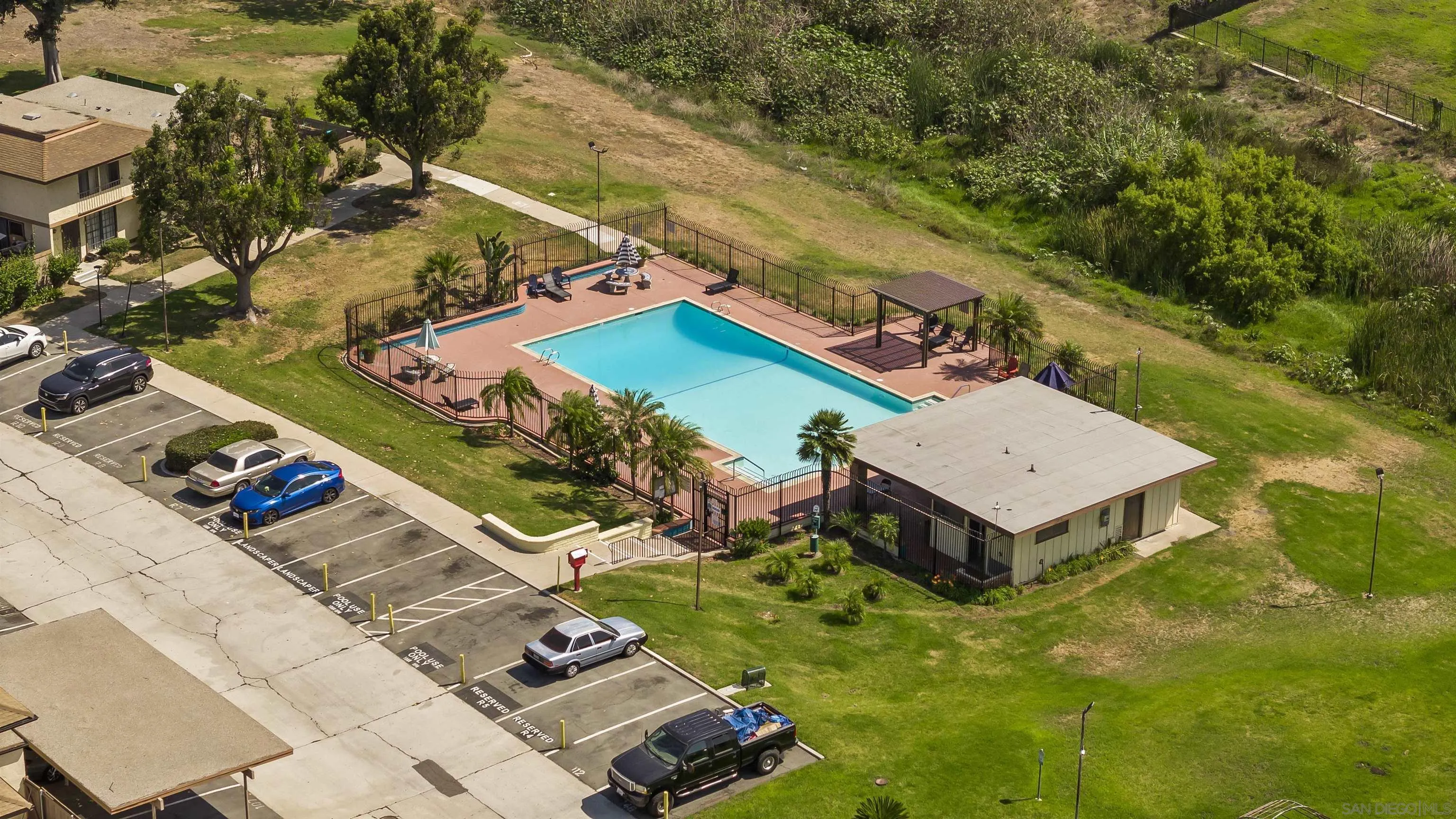 https://cdn.realtyfeed.com/cdn/127/260021279/324e6e9009bb8e65c3b640ba41fd3bdc.webp