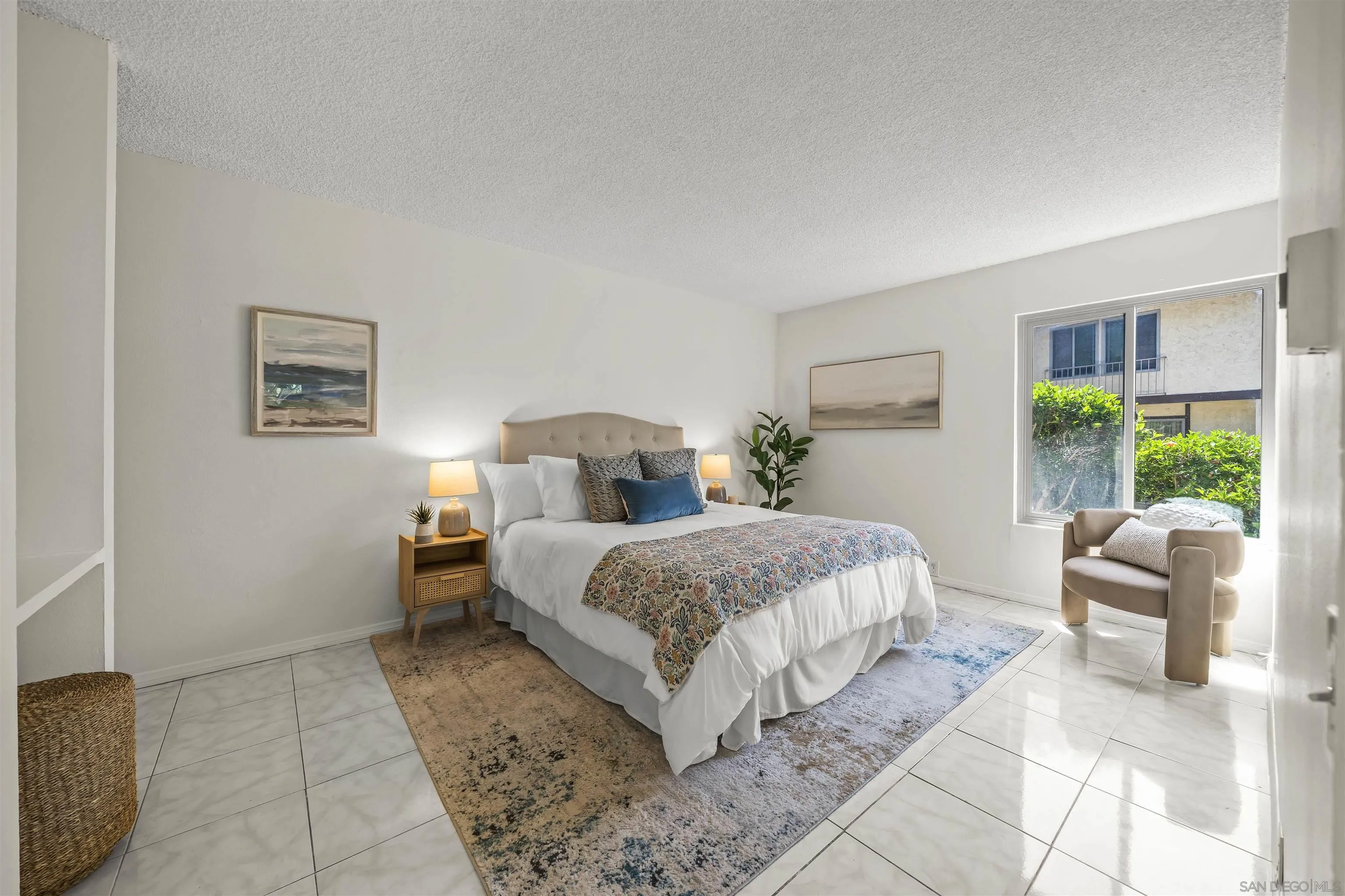 https://cdn.realtyfeed.com/cdn/127/260021279/bbdb84c6239e0181be88ecbc347a0ed2.webp