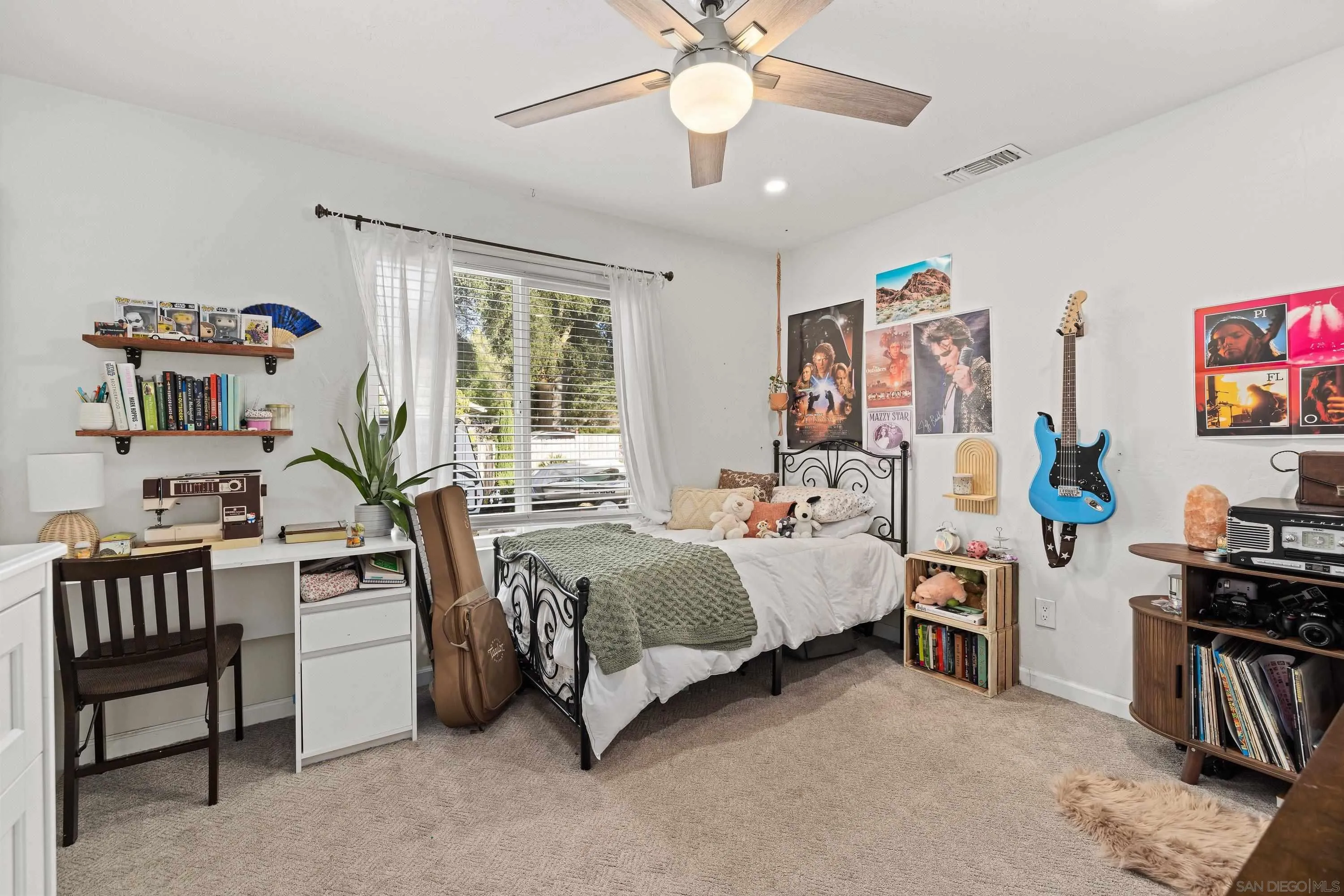 https://cdn.realtyfeed.com/cdn/127/260021282/4a740c6a32e264d92e5af17065a5f2ca.webp