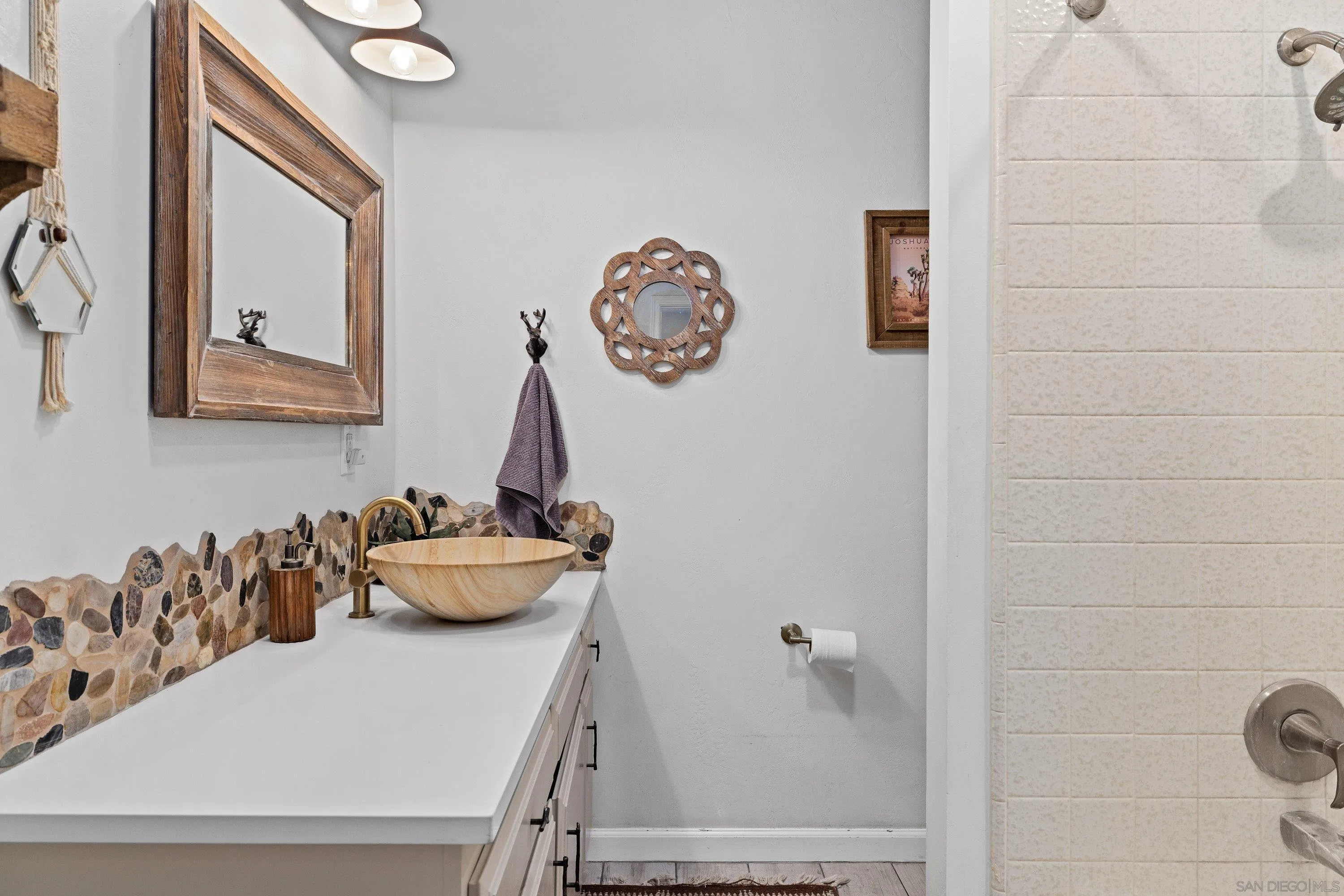 https://cdn.realtyfeed.com/cdn/127/260021282/c8299fa18ca9935913a8a829dc84a96c.webp