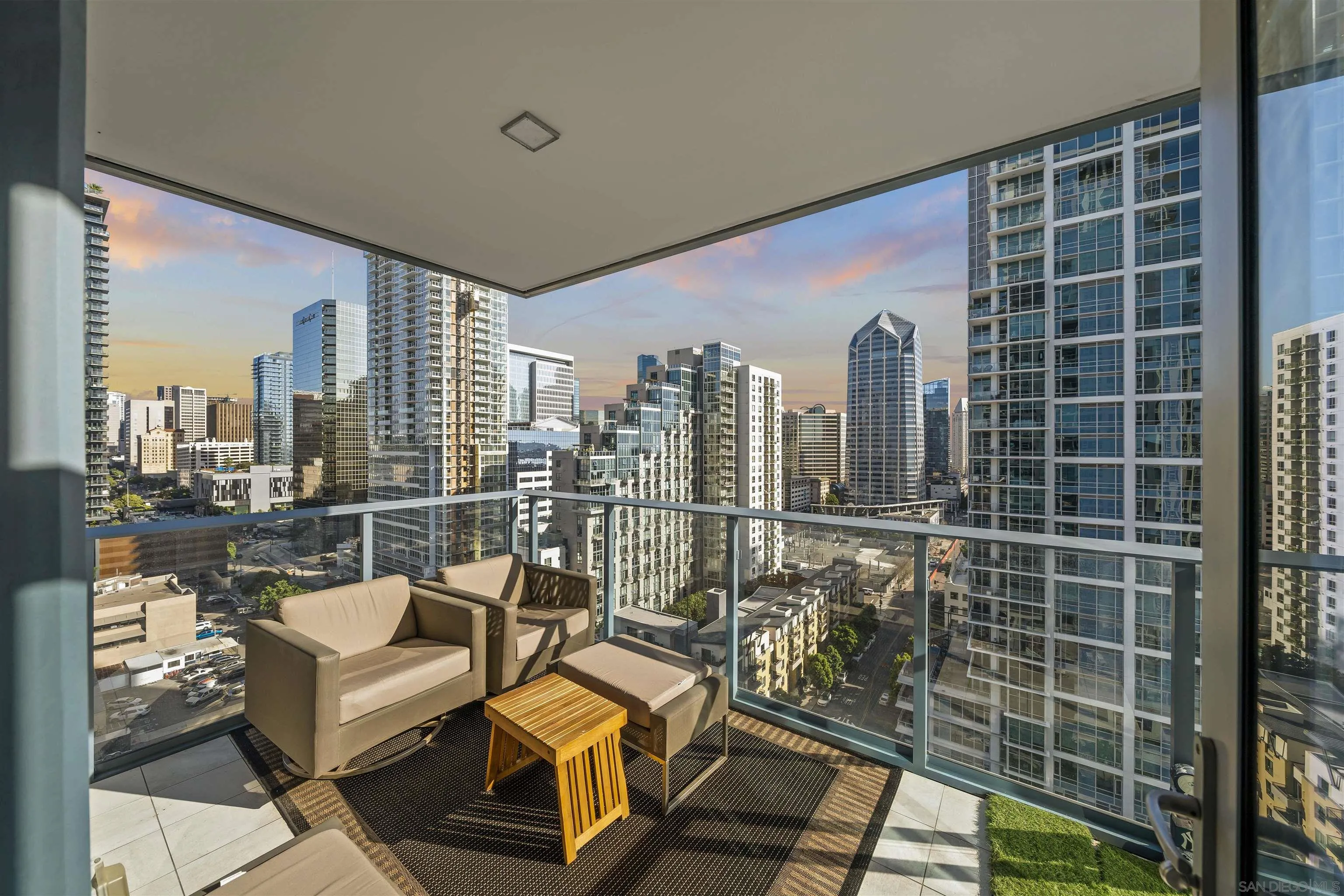 https://cdn.realtyfeed.com/cdn/127/260021285/e606a515fd18d55d41477a583ae77c2a.webp