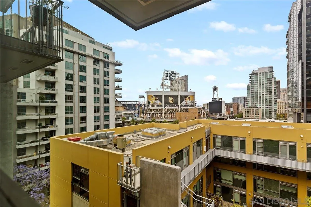 https://cdn.realtyfeed.com/cdn/127/260021288/7888e944883346af93689c3b67bcb7cb.webp