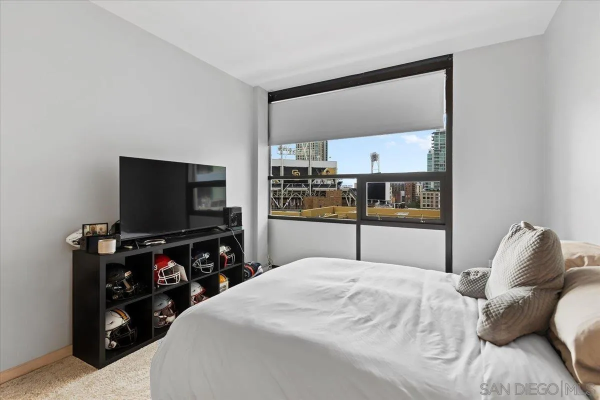 https://cdn.realtyfeed.com/cdn/127/260021288/b578e22aea760207e5f3765b67cfb6f0.webp