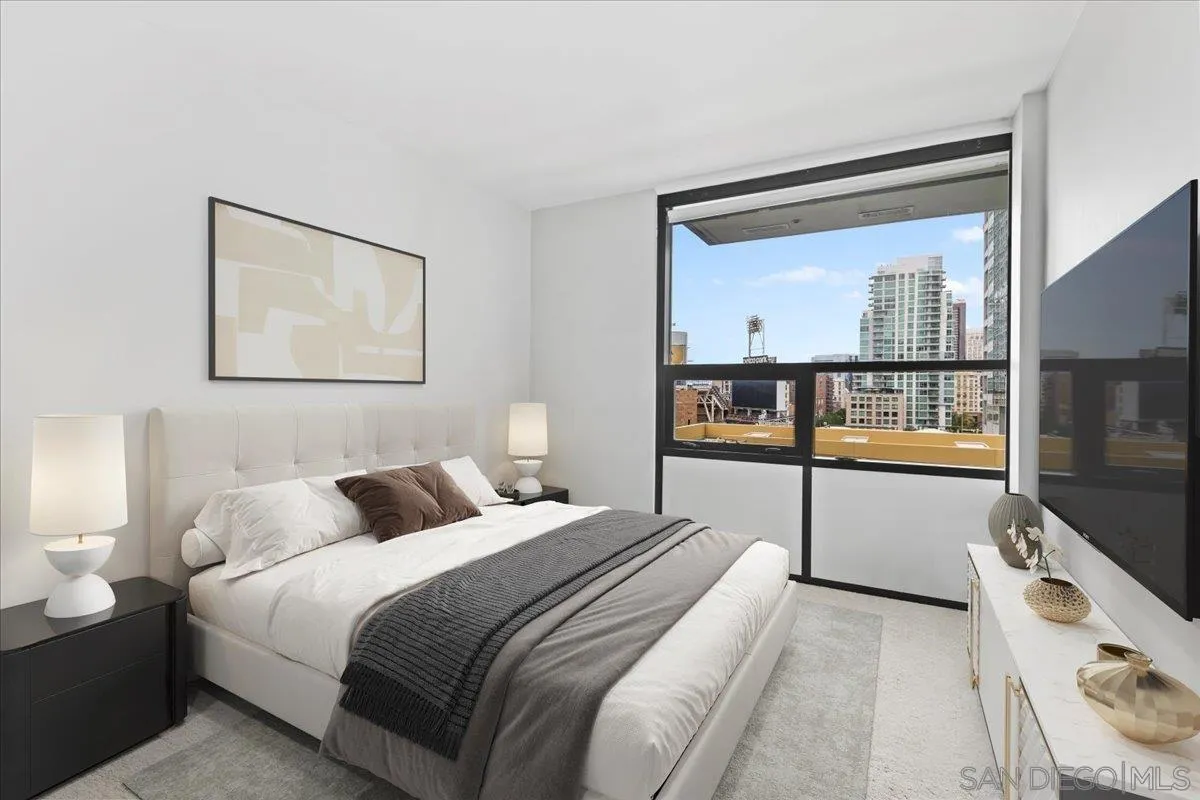 350 11th Ave Unit 620, San Diego, CA 92101 - Photo 5 of 33, San Diego, CA