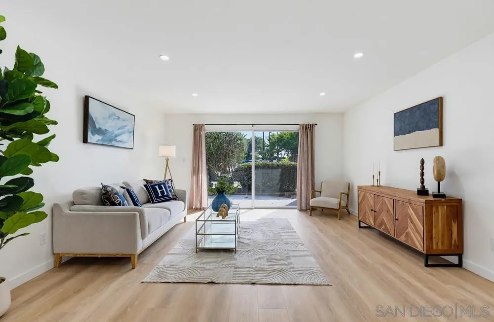 4444 W Point Loma Unit 98, San Diego, CA 92107 - Main photo, San Diego, CA