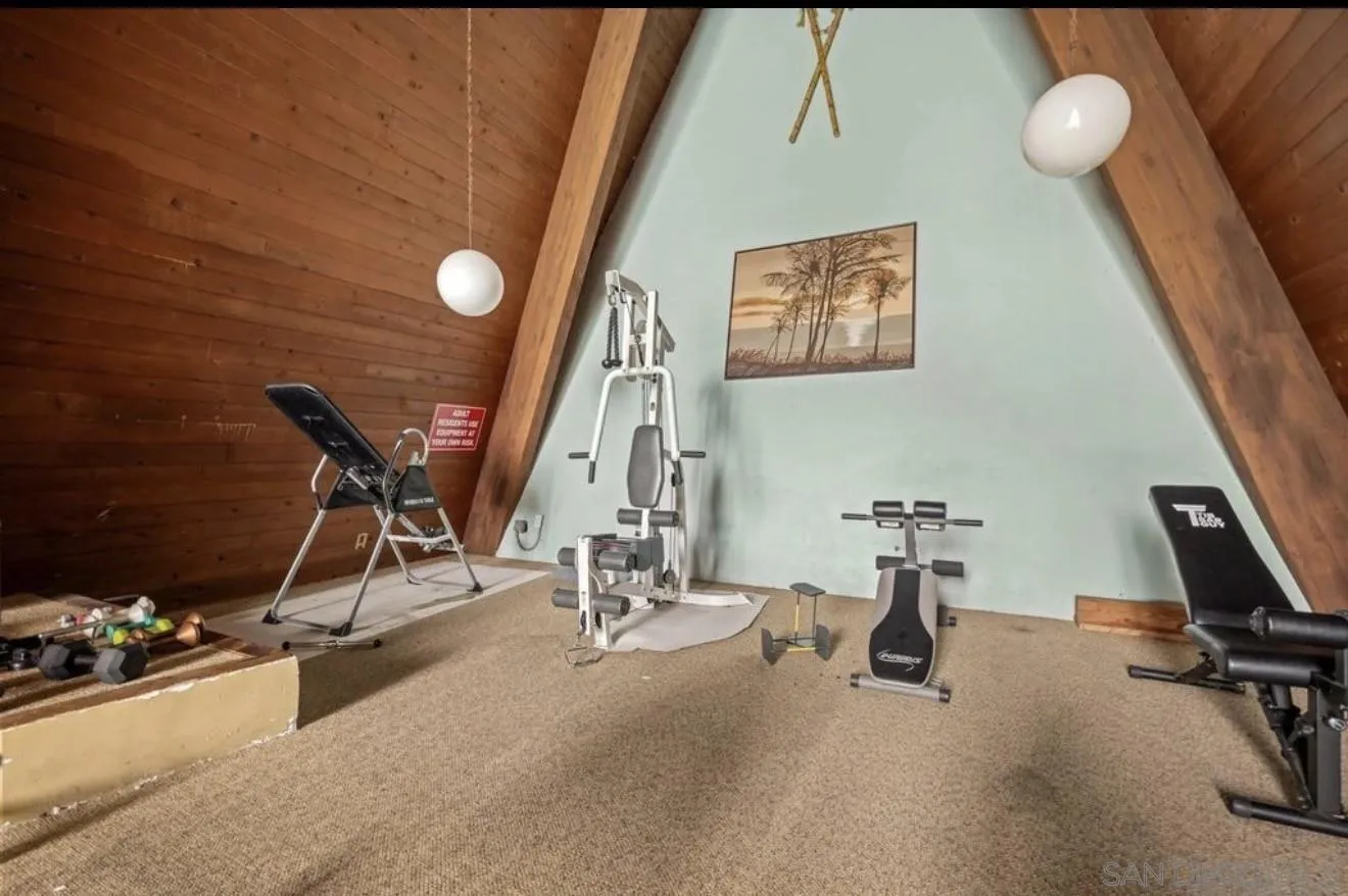 https://cdn.realtyfeed.com/cdn/127/260021292/e59741d01d2198a093eb1dc99597d2d5.webp