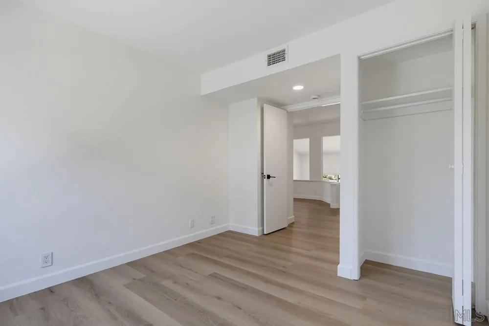 https://cdn.realtyfeed.com/cdn/127/260021294/34b4fad2837b3edb5b5e4db6d26ab651.webp