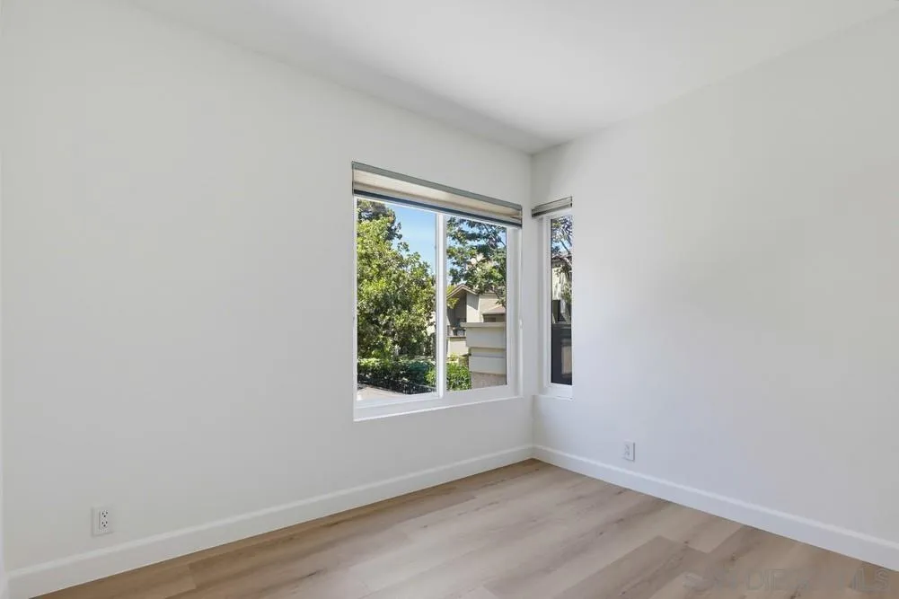 https://cdn.realtyfeed.com/cdn/127/260021294/9fcc7553d286bec5b51712273a26b6ea.webp