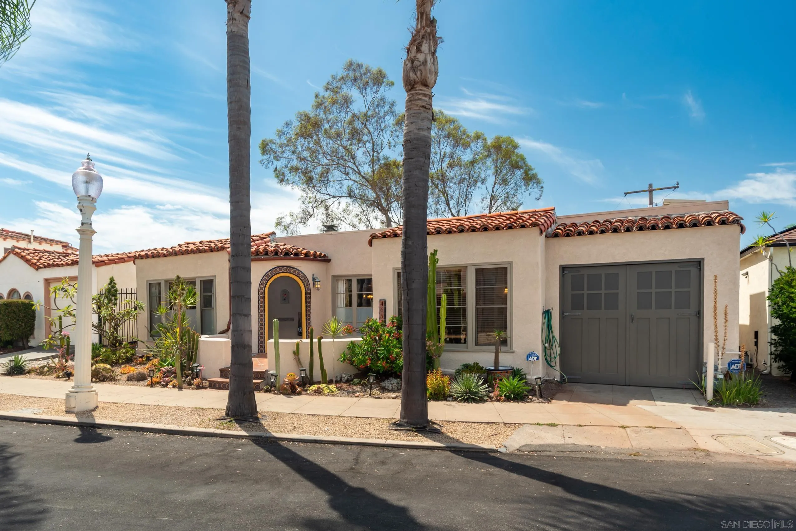 https://cdn.realtyfeed.com/cdn/127/260021297/001d44f64df66870c96cce63fc38c6e4.webp