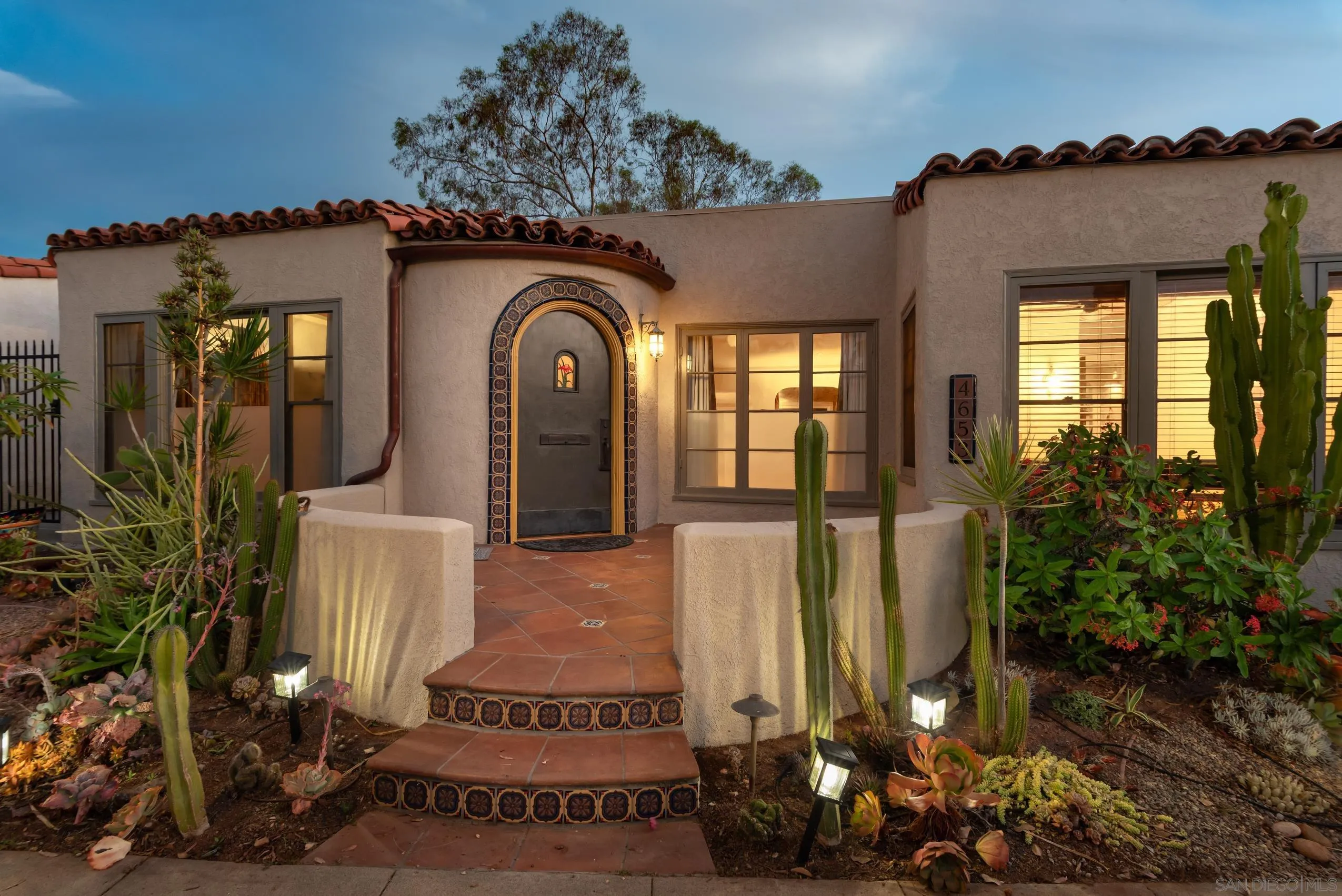 https://cdn.realtyfeed.com/cdn/127/260021297/2480396a7f27e066a838e4782533ba27.webp