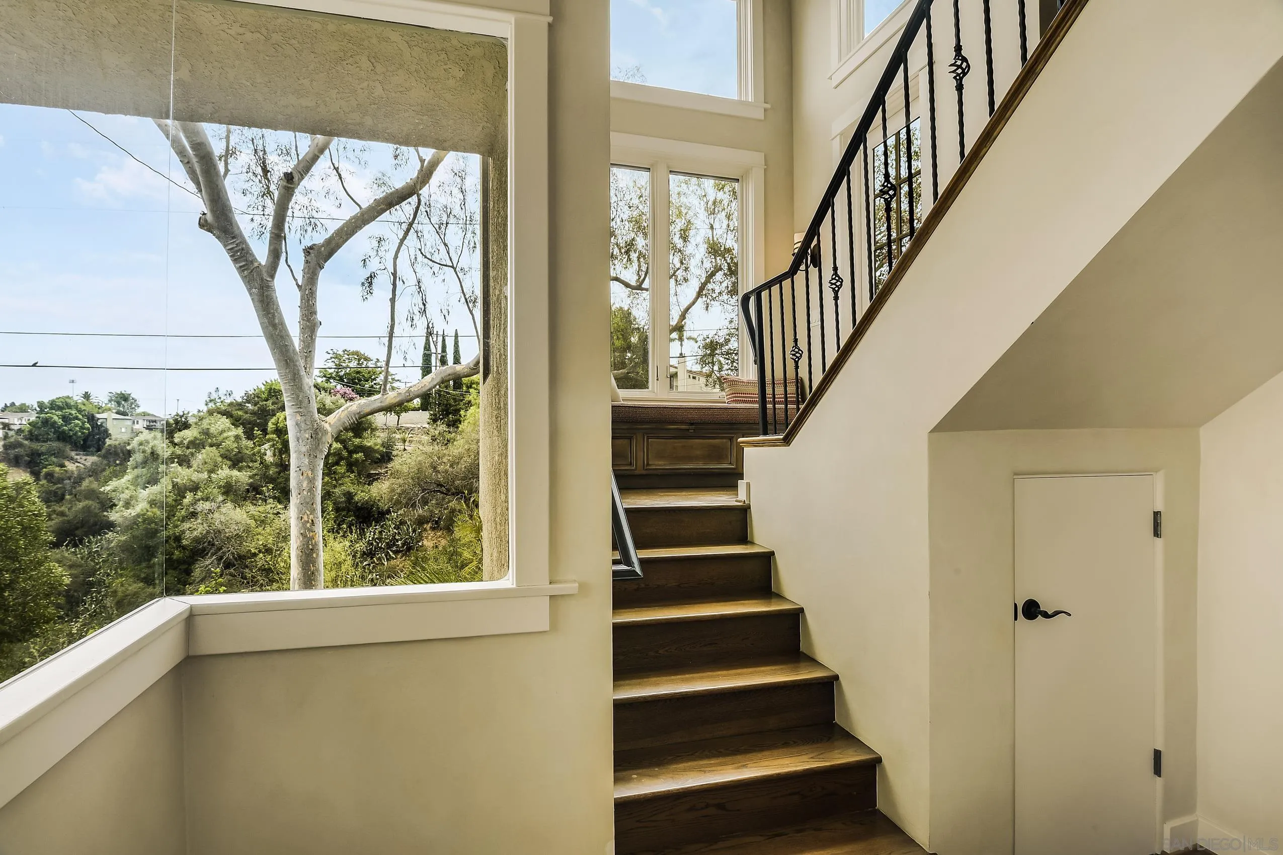 https://cdn.realtyfeed.com/cdn/127/260021297/85e8bebf2f4518aaeefd271ff6fee846.webp