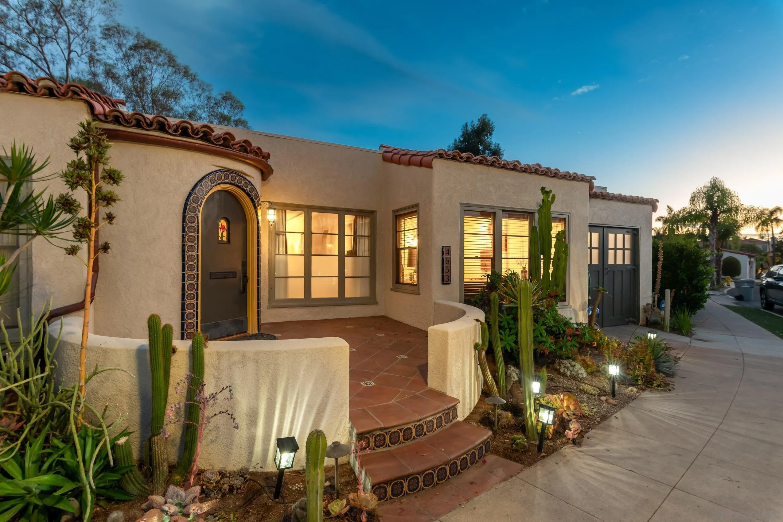 https://cdn.realtyfeed.com/cdn/127/260021297/86404241215cc744c218de940372bd0a.webp