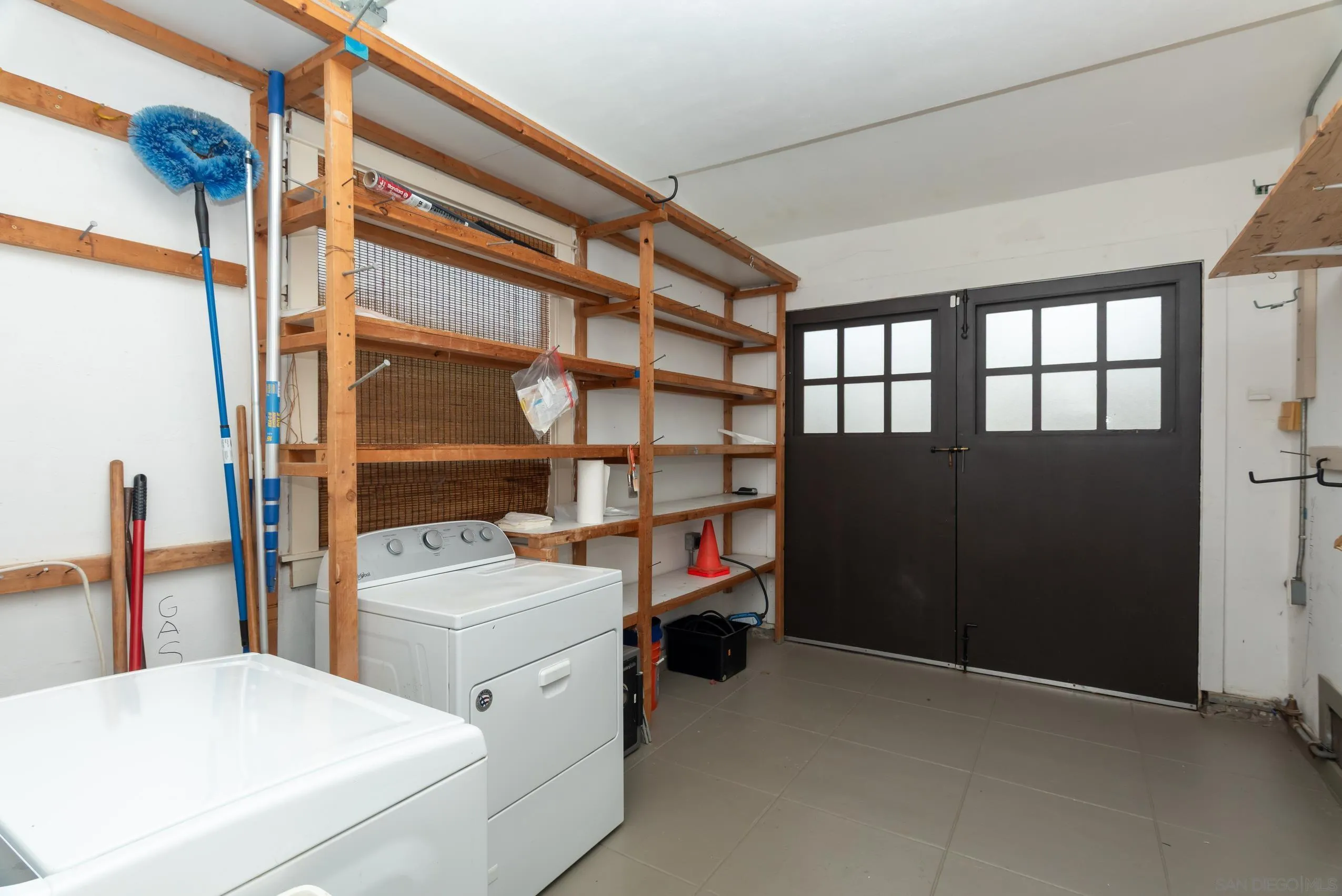 https://cdn.realtyfeed.com/cdn/127/260021297/879a0dfd0df9ddeff14e54251e81eb7c.webp