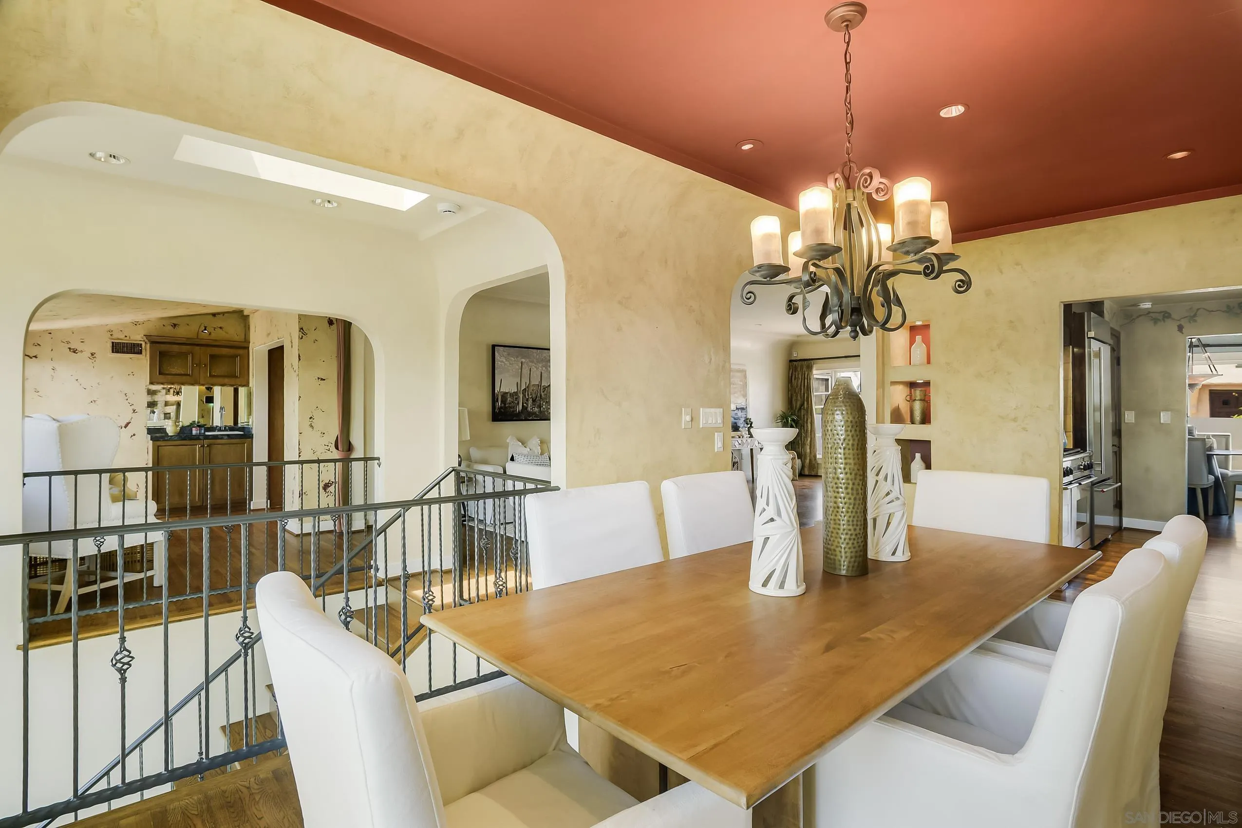 https://cdn.realtyfeed.com/cdn/127/260021297/b37e4ccd900aace74ead671d5b6961a4.webp
