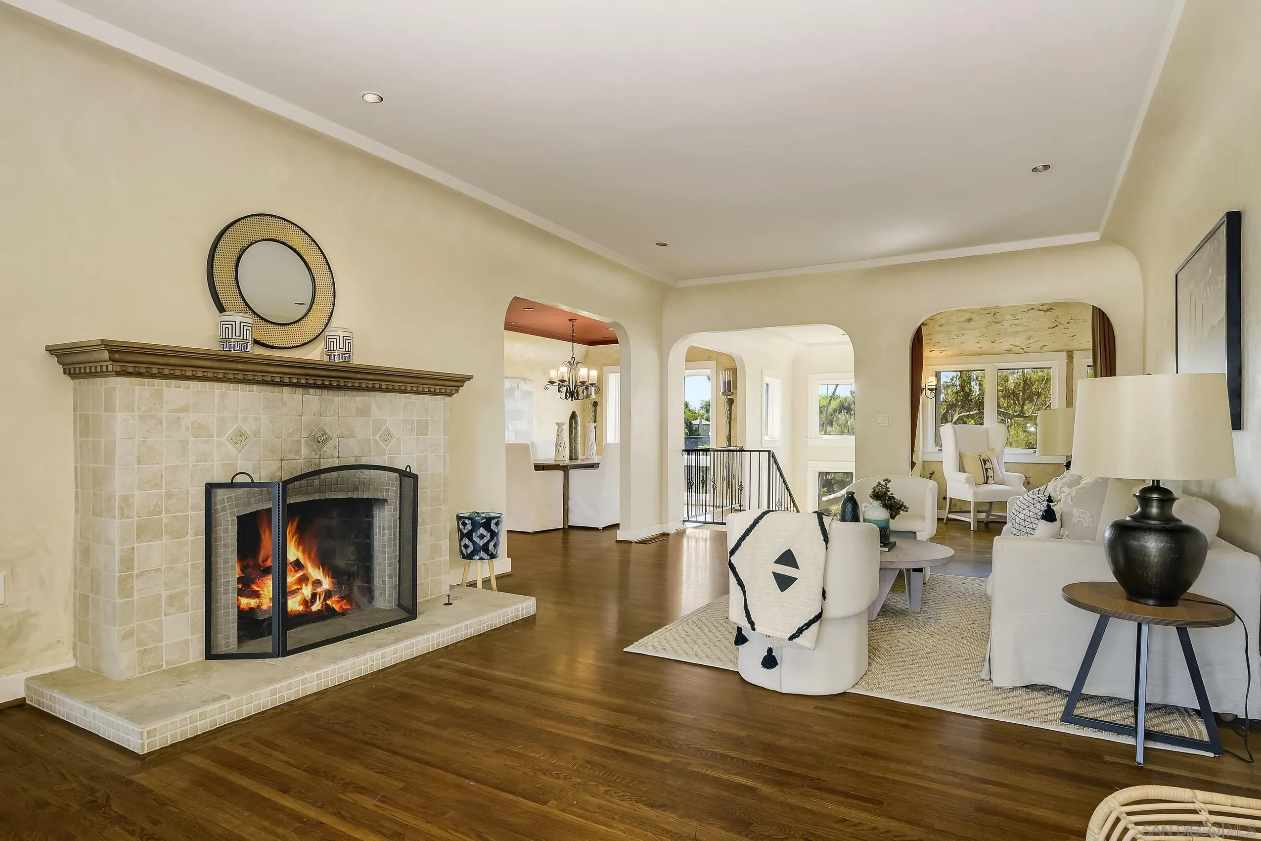 https://cdn.realtyfeed.com/cdn/127/260021297/e8731789f6788fab433c760e4a207c13.webp