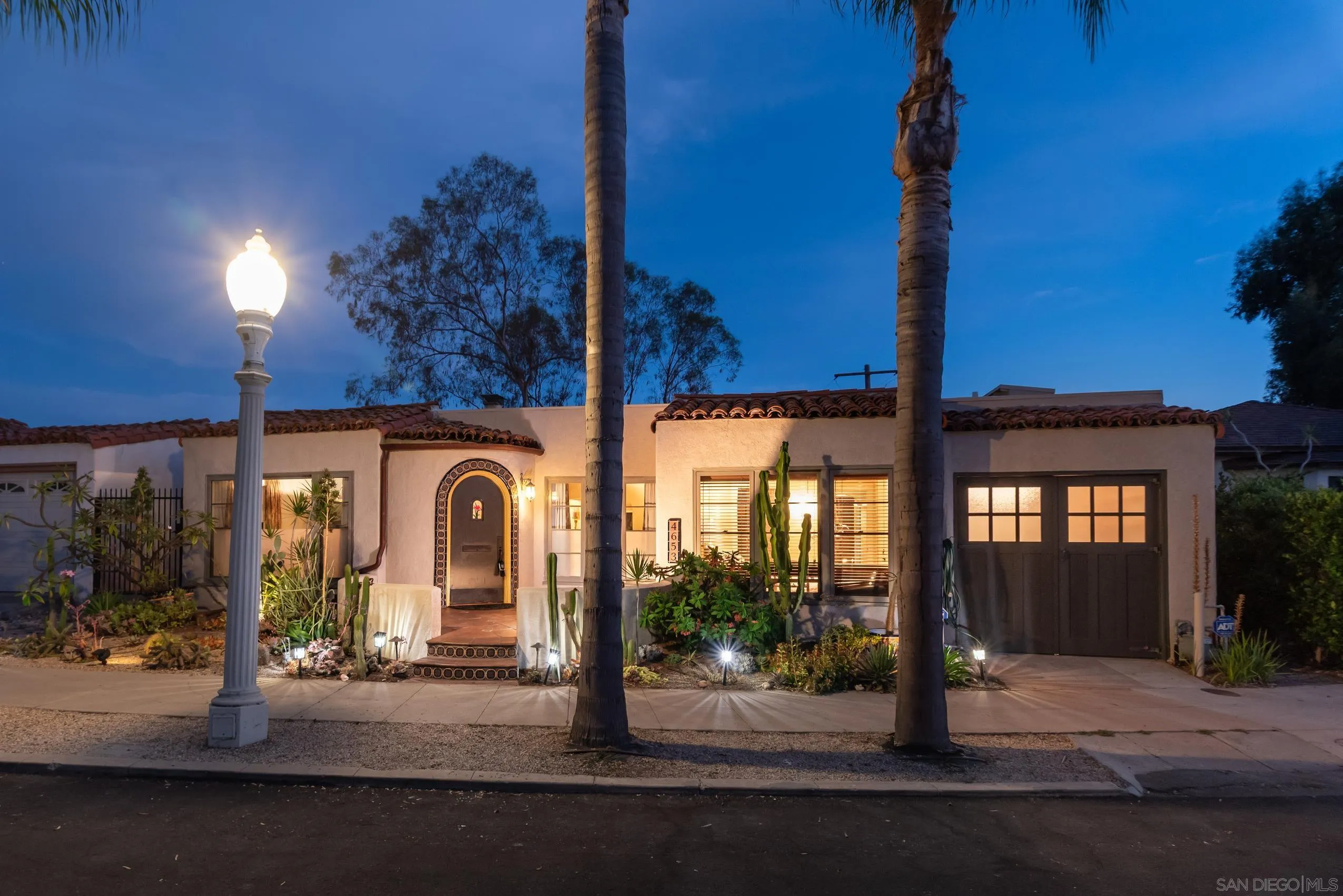 https://cdn.realtyfeed.com/cdn/127/260021297/fe2a97eb0e1c6e8c5e115c65b6a6cd5c.webp