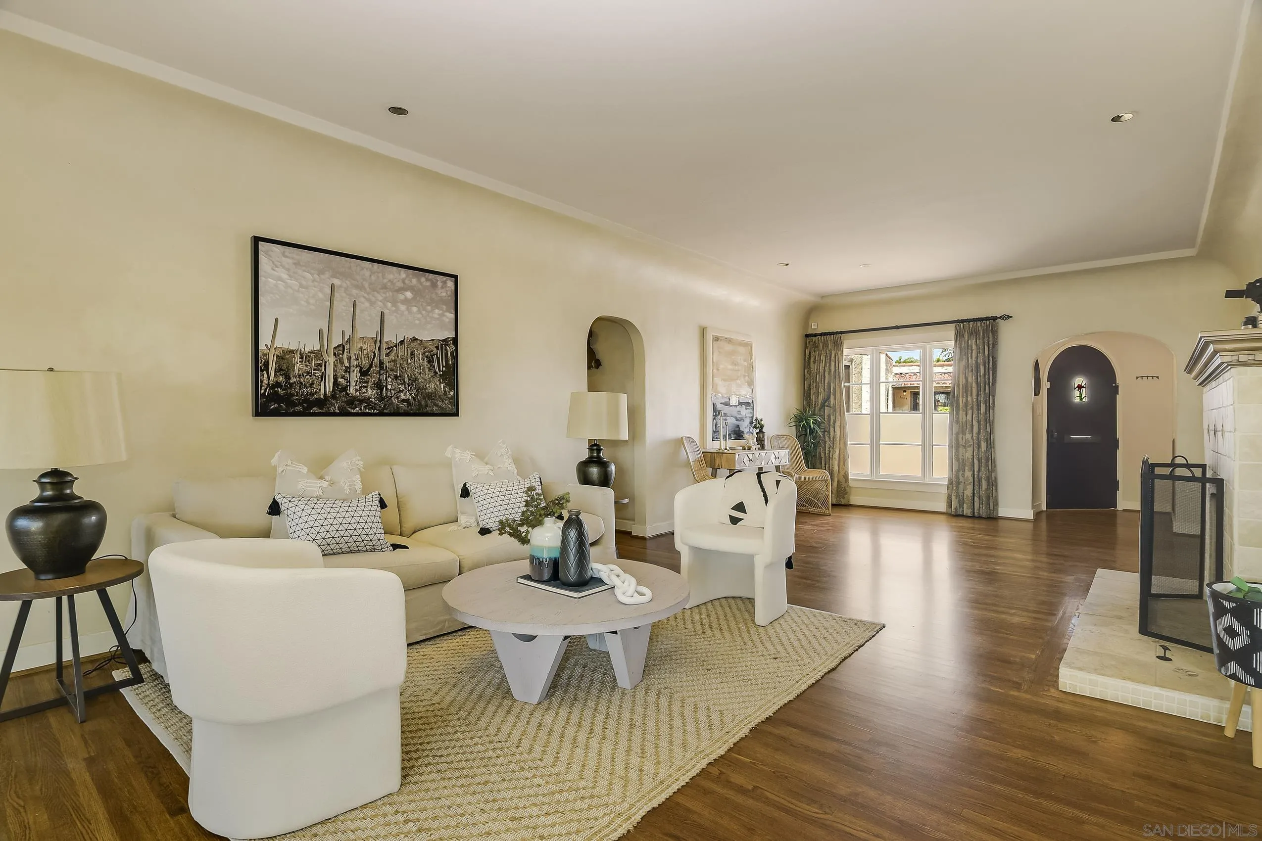 https://cdn.realtyfeed.com/cdn/127/260021297/fe7e61bdd87086e0dd285f0034209408.webp