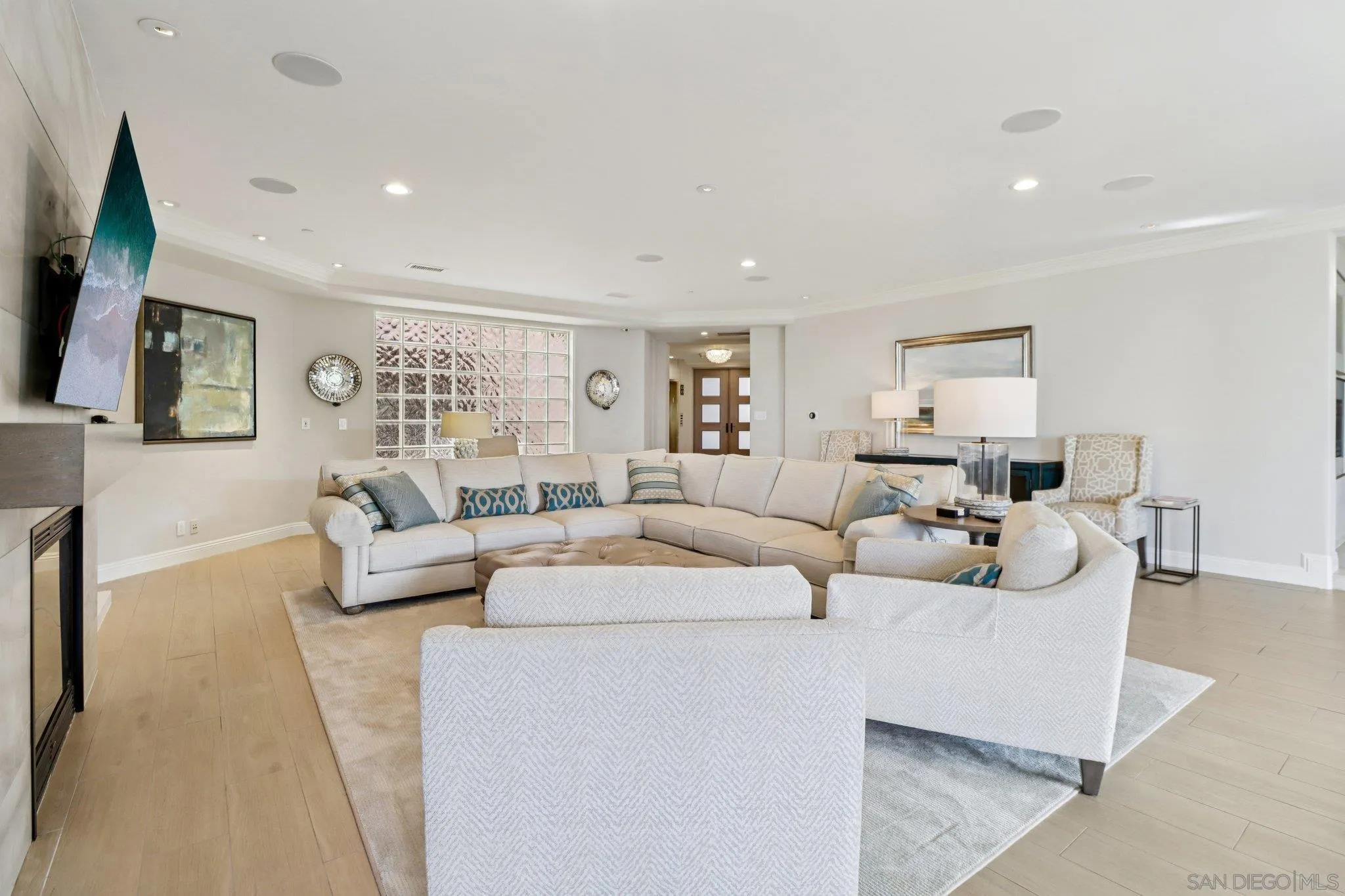 Photo #9: 2600213 Listing: Photo #9