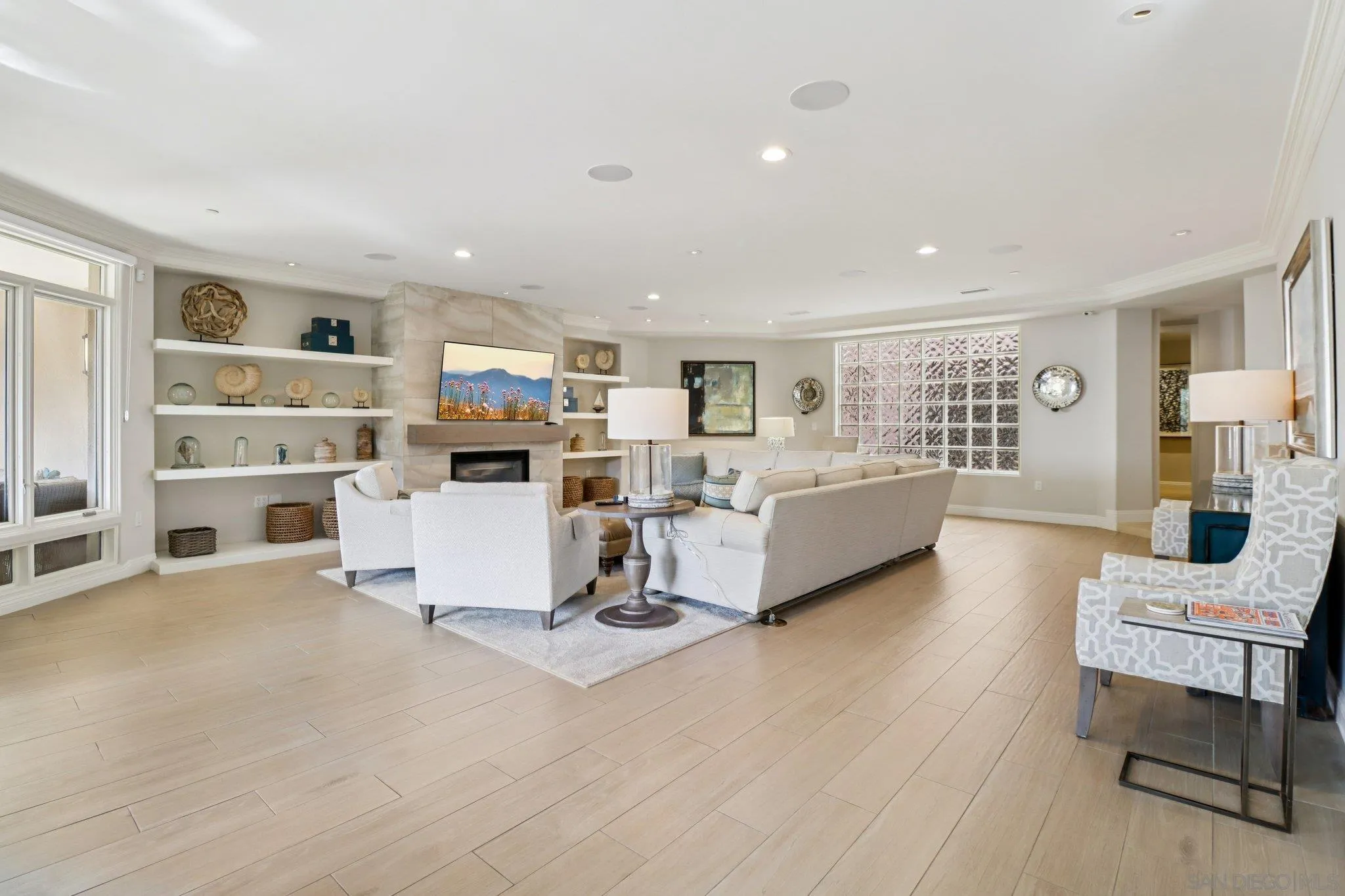 Photo #10: 2600213 Listing: Photo #10