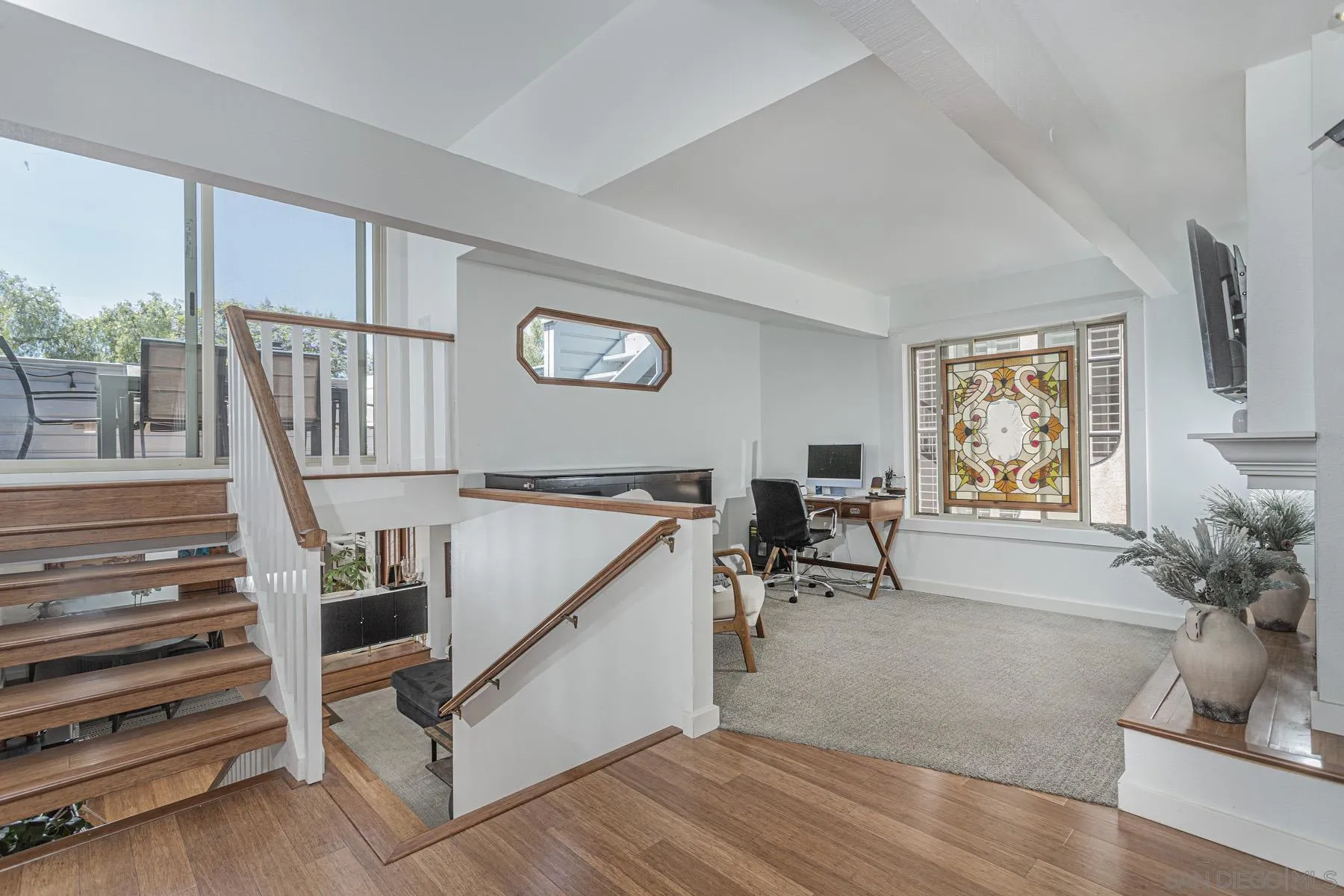 https://cdn.realtyfeed.com/cdn/127/260021300/595683094bef07e97dde7663697b2c3a.webp