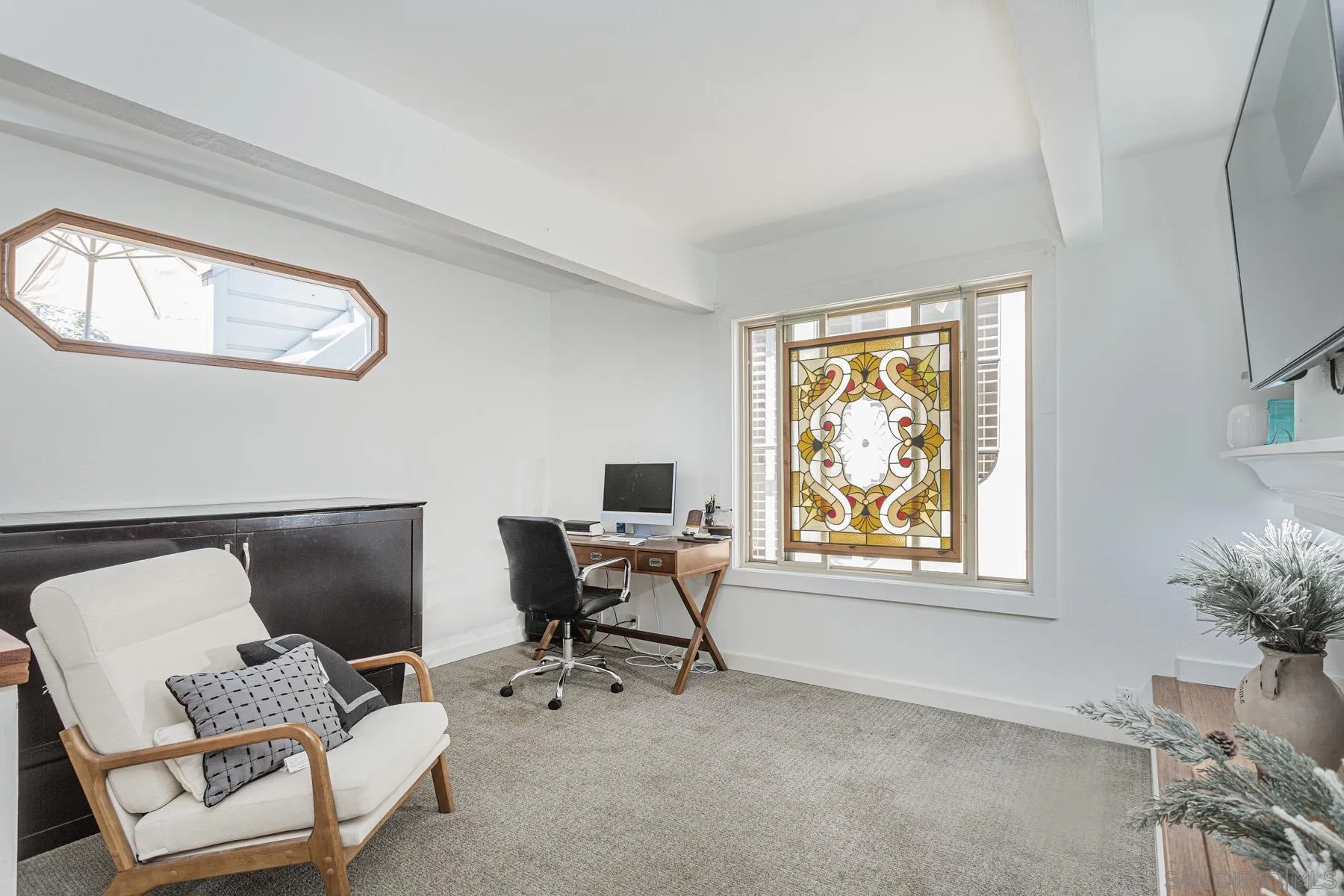 https://cdn.realtyfeed.com/cdn/127/260021300/d23997cc3f23adc3881732bfe4ee922c.webp