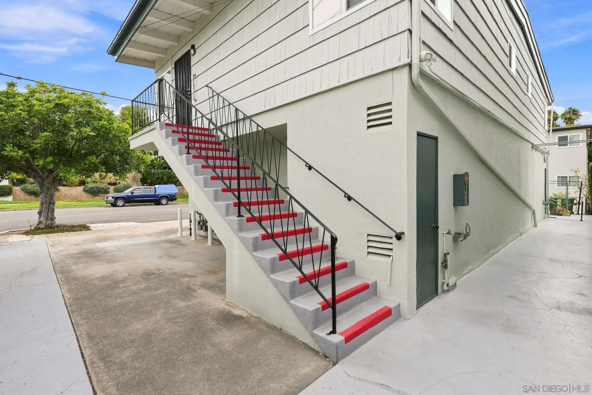 1029-33 Hayes Ave, San Diego, CA 92103 - Photo 5 of 50, San Diego, CA