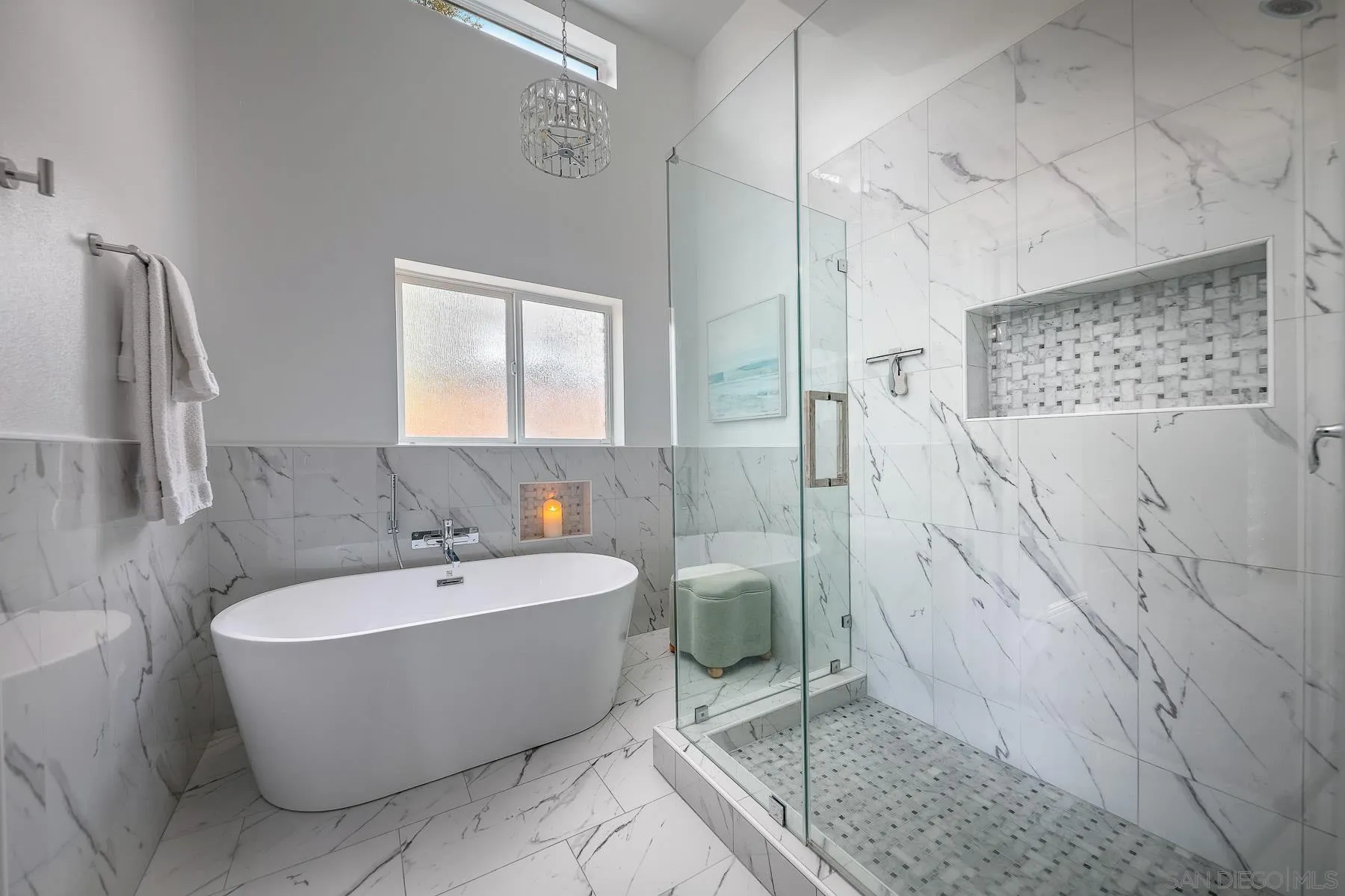 https://cdn.realtyfeed.com/cdn/127/260021302/9260b8e18bbb4f943f8fe4d234c3f5e6.webp
