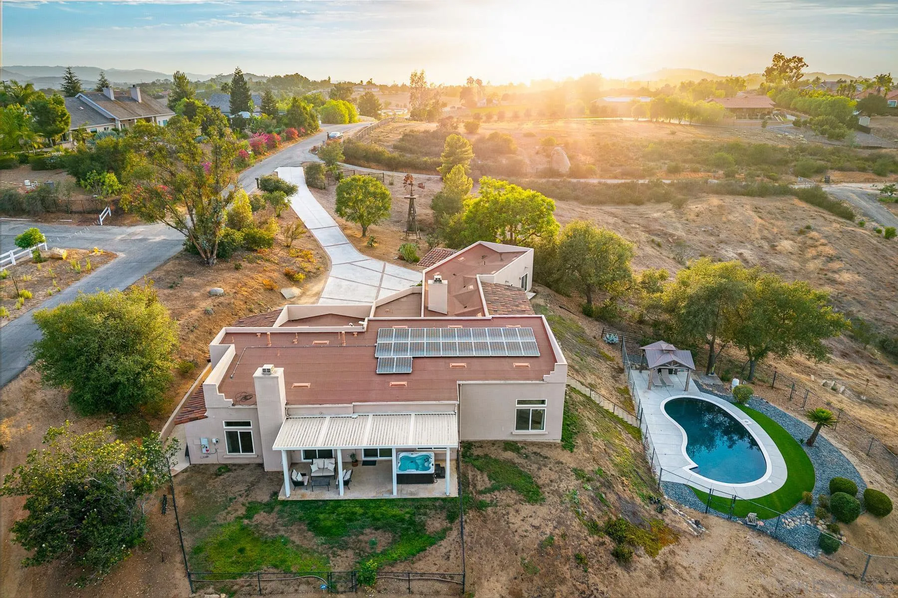 https://cdn.realtyfeed.com/cdn/127/260021302/ea19279c34a7e7f94c90b228e573f61a.webp
