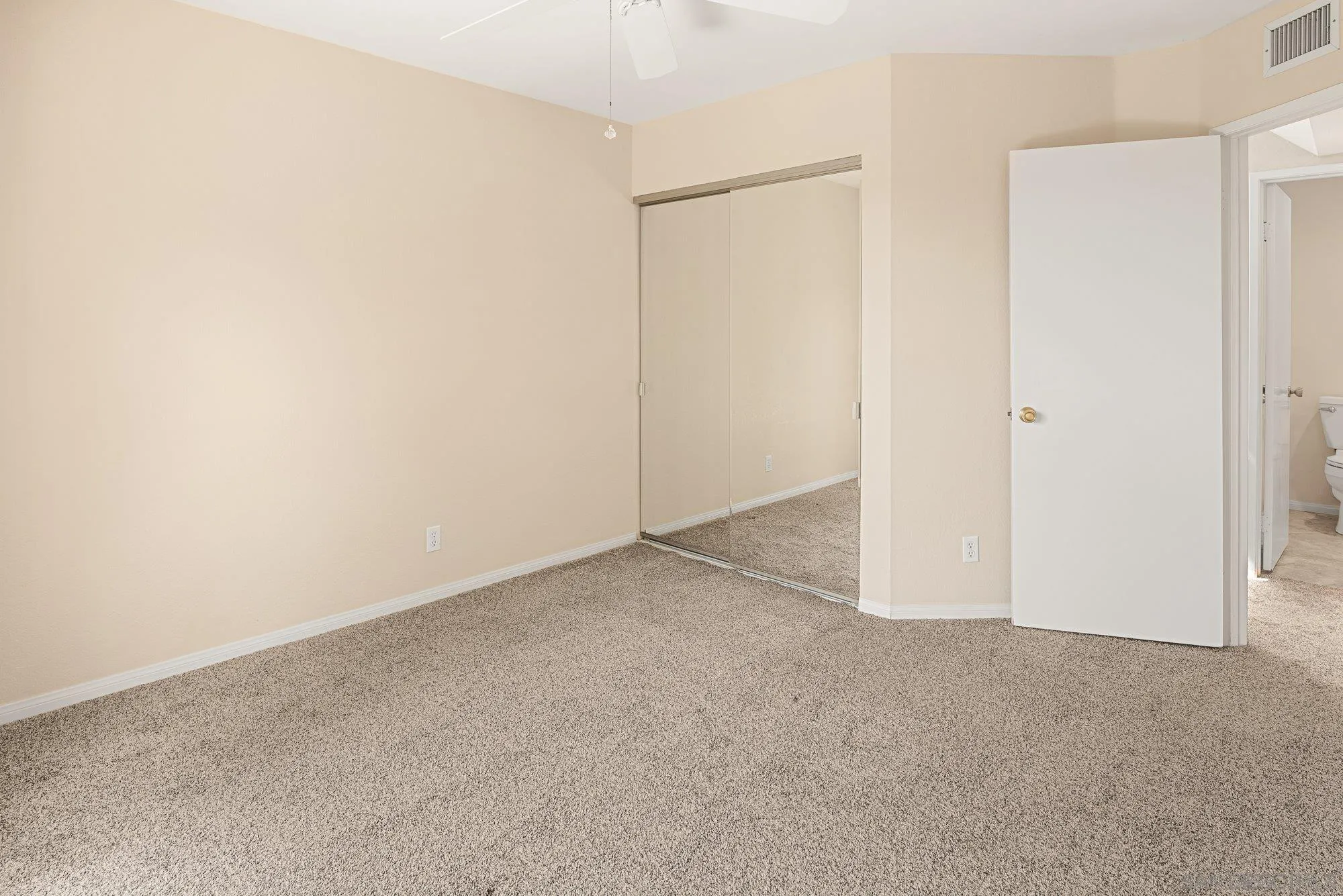 https://cdn.realtyfeed.com/cdn/127/260021305/0b5f3d5096f091c1e0b5155653a5f3e9.webp