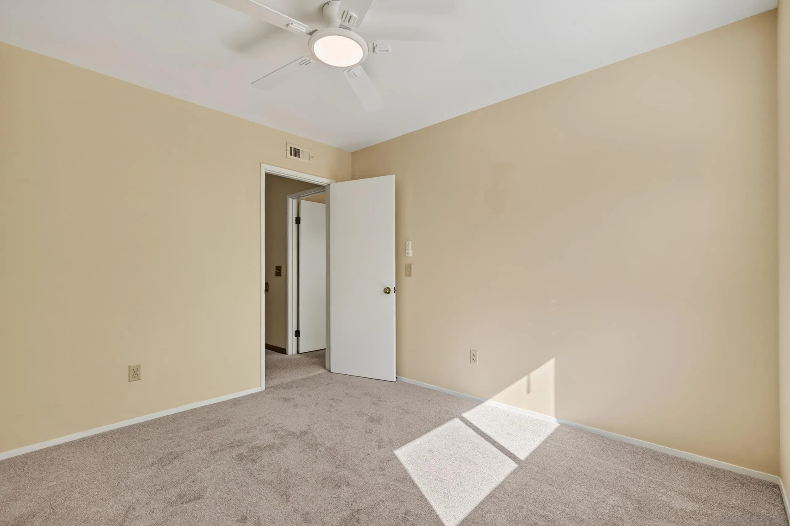 13962 Barrymore St., San Diego, CA 92129, photo 26