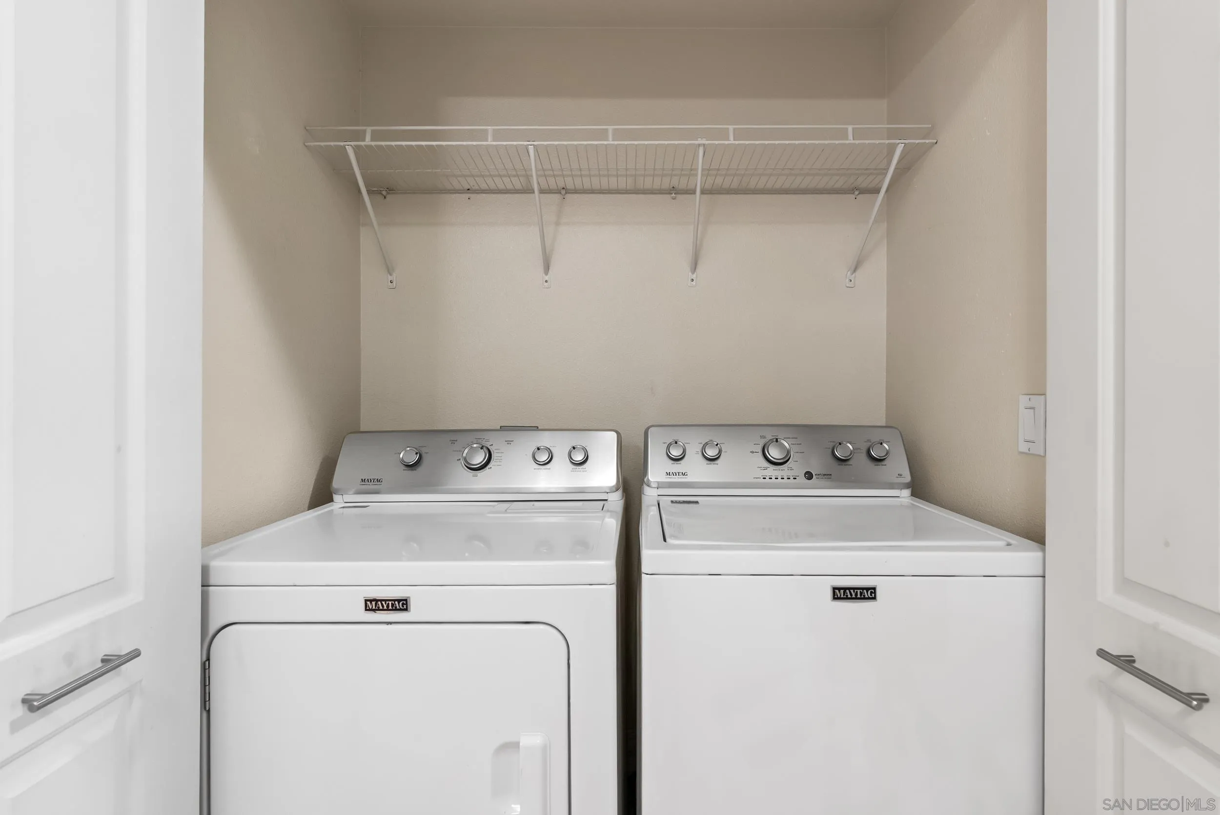 https://cdn.realtyfeed.com/cdn/127/260021309/35131563d7ca543ab22c1cbf2702fb81.webp
