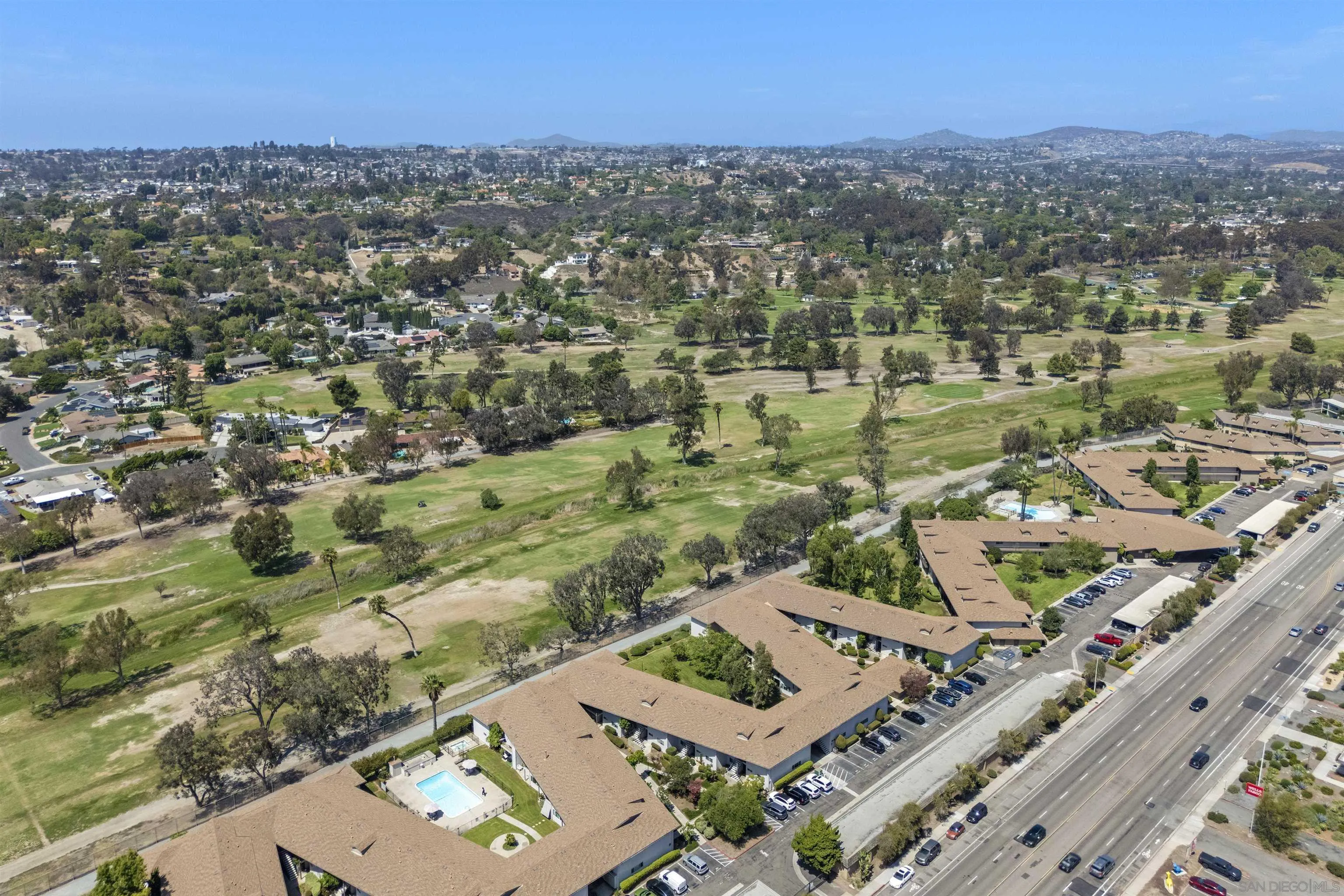 https://cdn.realtyfeed.com/cdn/127/260021313/ba8f4da8818f6ec8790d8d696270f0ce.webp