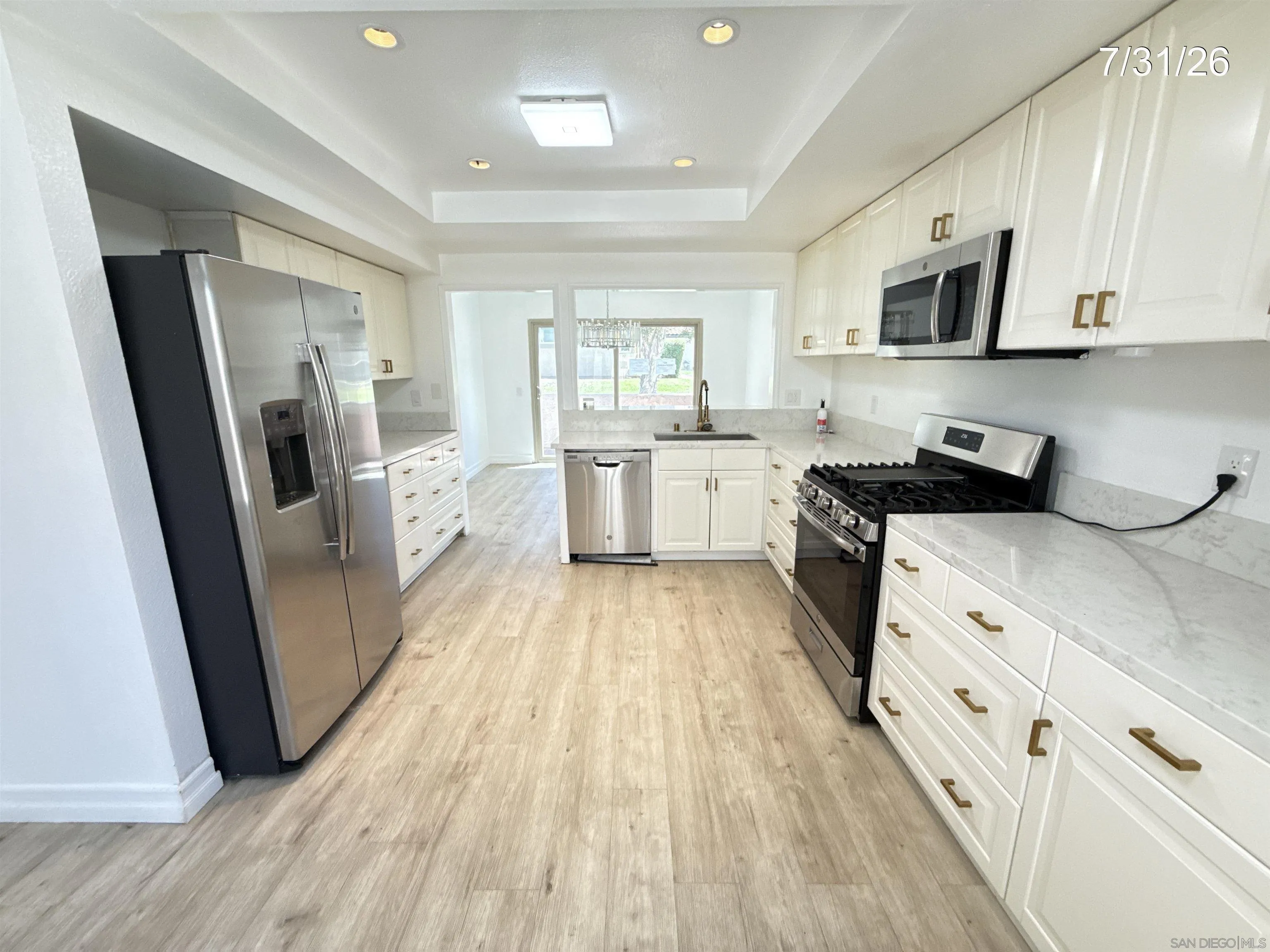https://cdn.realtyfeed.com/cdn/127/260021318/6b04d2c03a689ae1bd4f65e67db693a1.webp