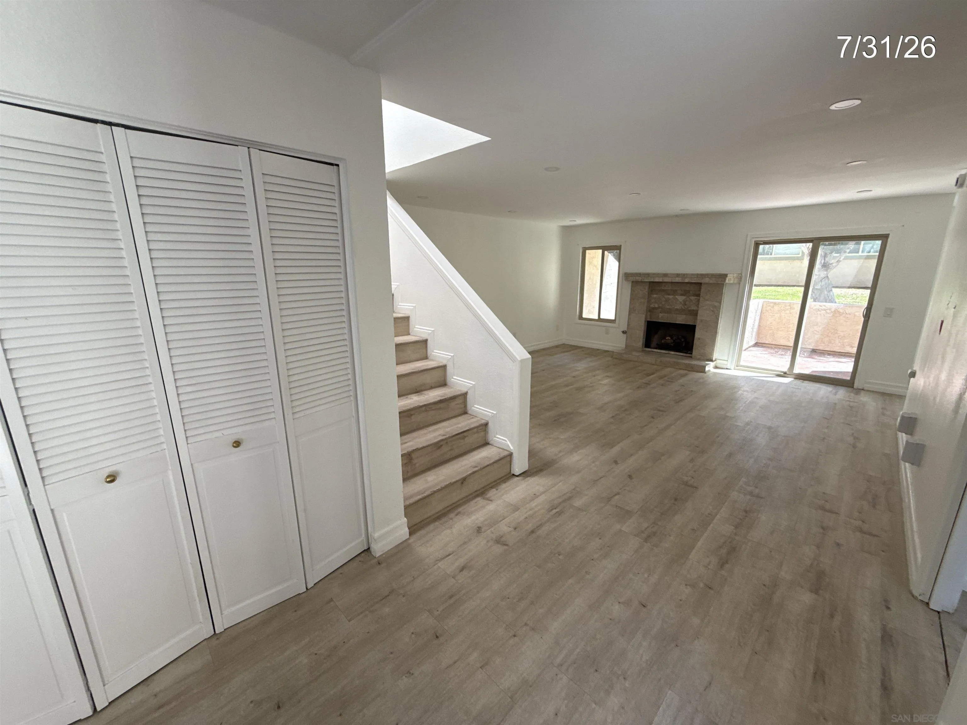 https://cdn.realtyfeed.com/cdn/127/260021318/fe0d098121e7de2cc8bacb4d47c31255.webp